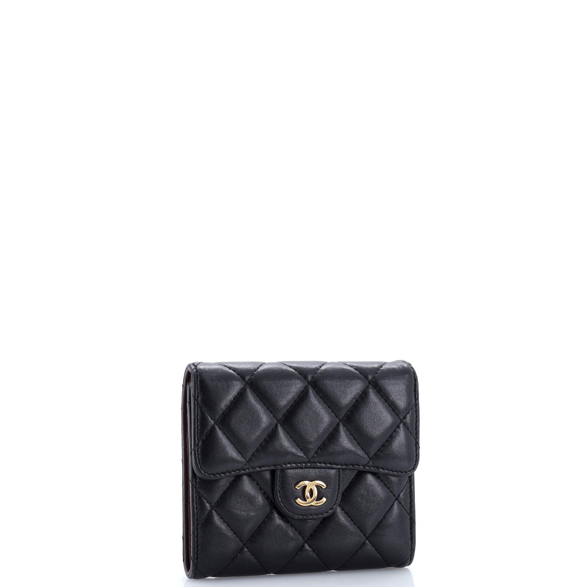 Chanel CC Compact Classic Flap Wallet Size ONE SIZE - 2 Thumbnail