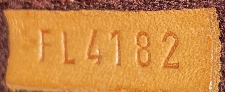 Louis Vuitton Favorite Handbag Size ONE SIZE - 8 Thumbnail