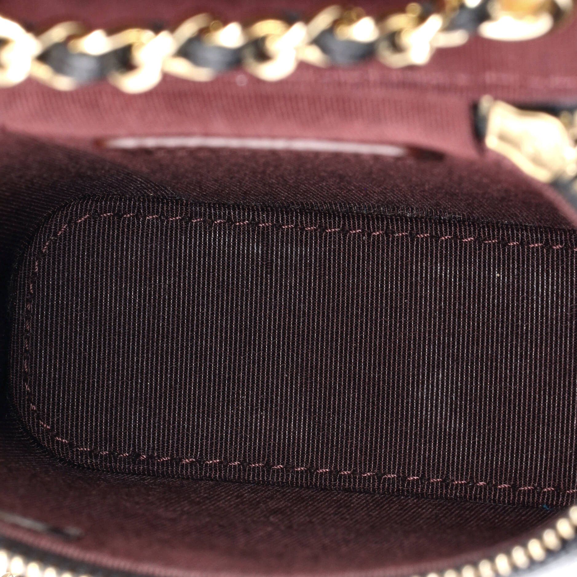 Chanel Vertical Classic Vanity Case with Chain Size ONE SIZE - 6 Thumbnail