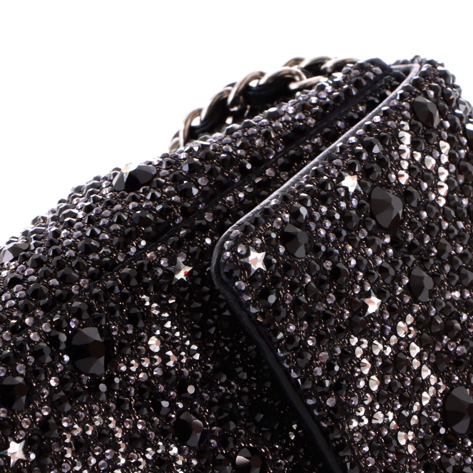 Chanel Classic Flap Bag Size ONE SIZE - 7 Thumbnail