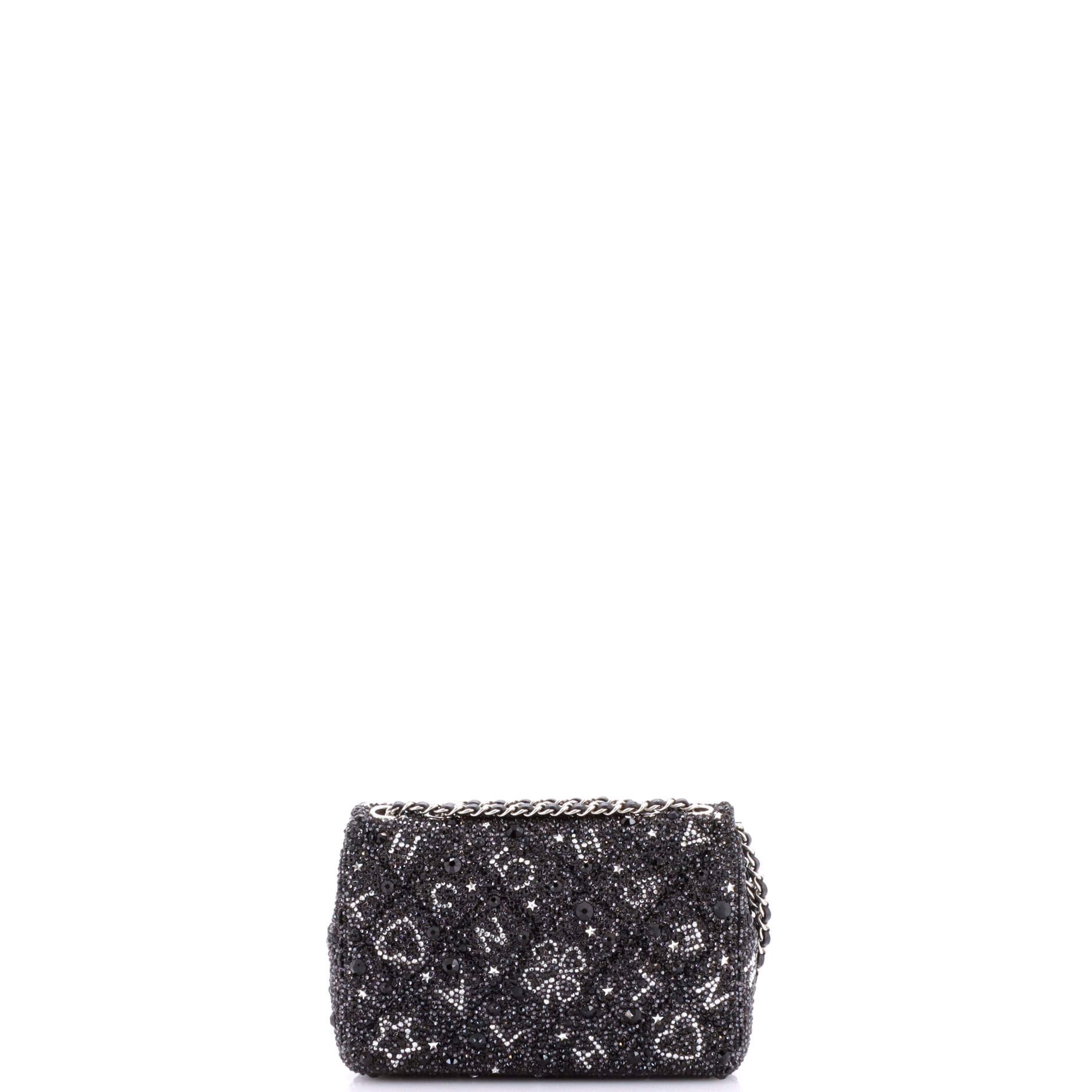 Chanel Classic Flap Bag Size ONE SIZE - 3 Thumbnail