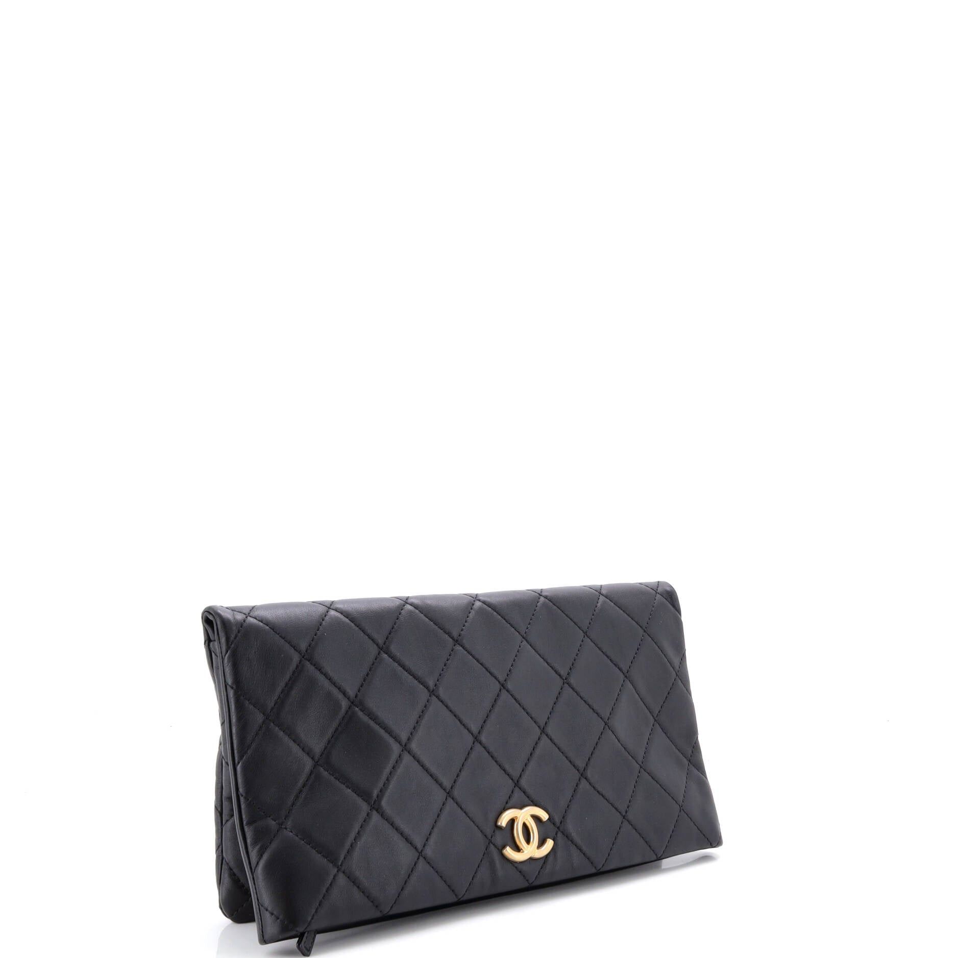 Chanel CC Foldover Clutch Size ONE SIZE - 3 Thumbnail