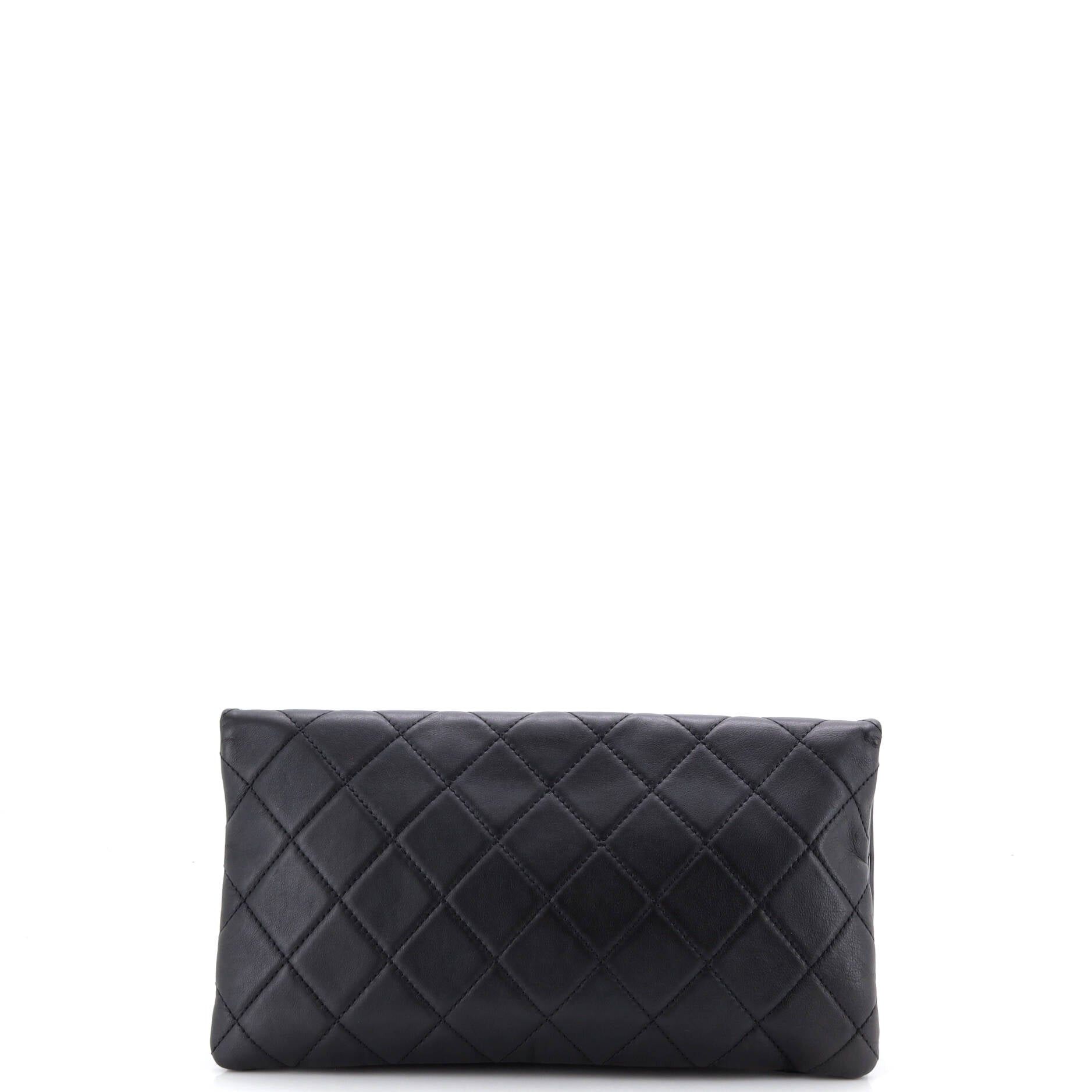 Chanel CC Foldover Clutch Size ONE SIZE - 4 Thumbnail