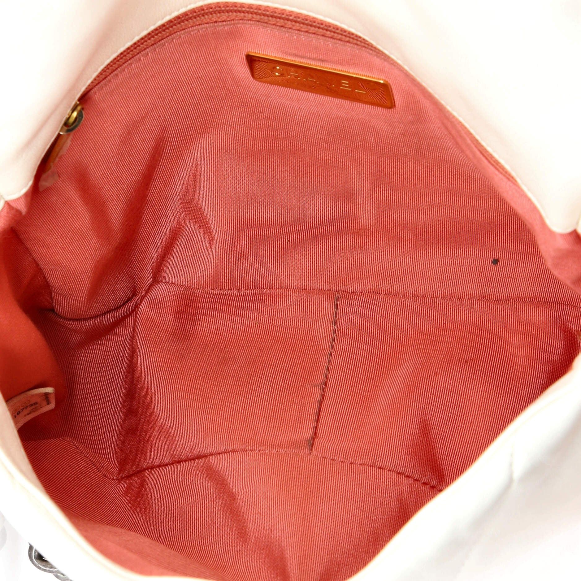 Chanel 19 Flap Bag Size ONE SIZE - 5 Thumbnail
