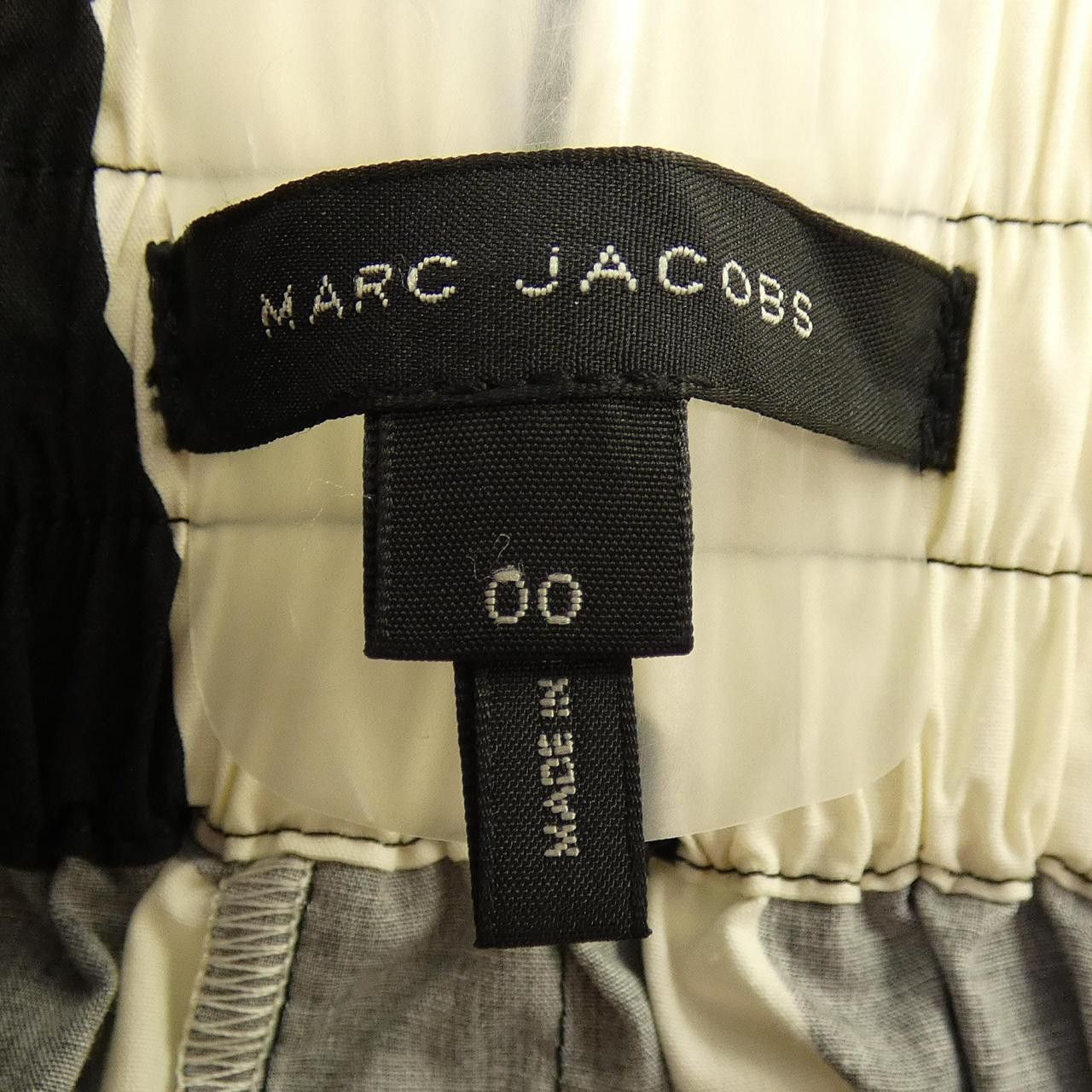 Marc Jacobs Marc Jacobs Marc Jacobs Skirt Others Skirts M4007457 DUTY FREE for USA Size ONE SIZE - 4 Thumbnail