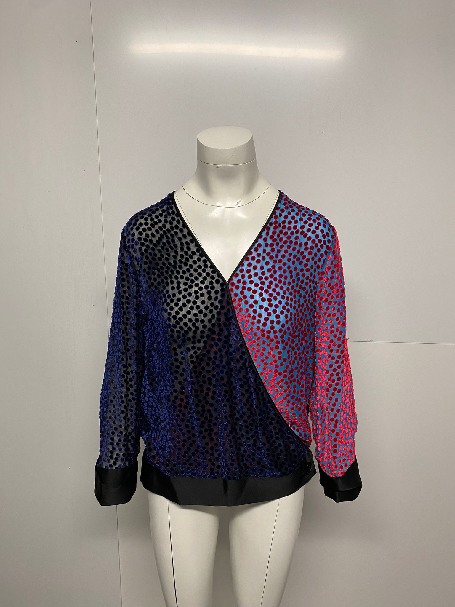 Diane von Furstenberg Diane Von Furstenberg Semi Sheer Blouse in Black Viscose Size XS / US 0-2 / IT 36-38 - 6 Thumbnail