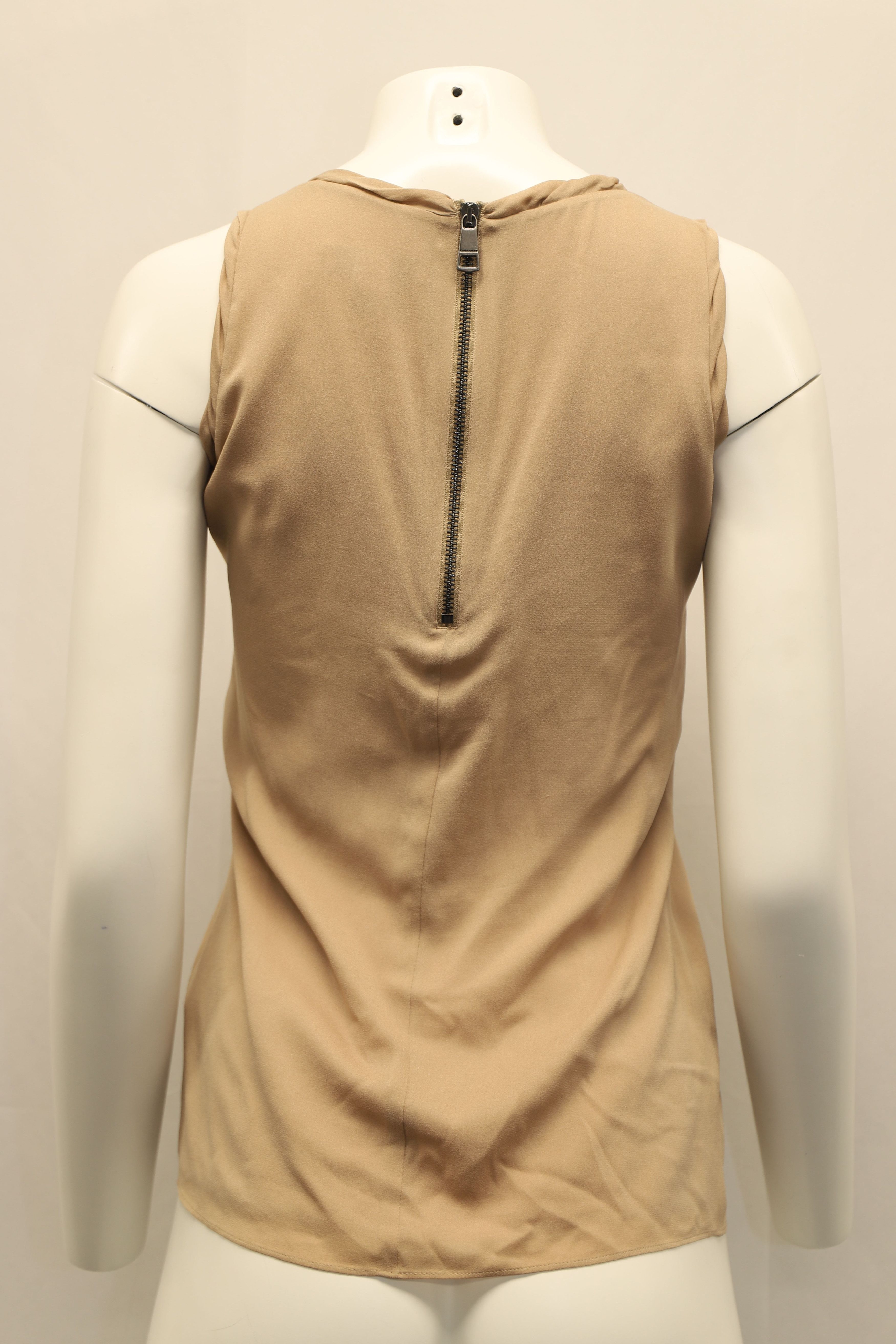 Burberry Burberry Sleeveless Blouse in Beige Silk Size XXS / US 00 / IT 34 - 6 Thumbnail