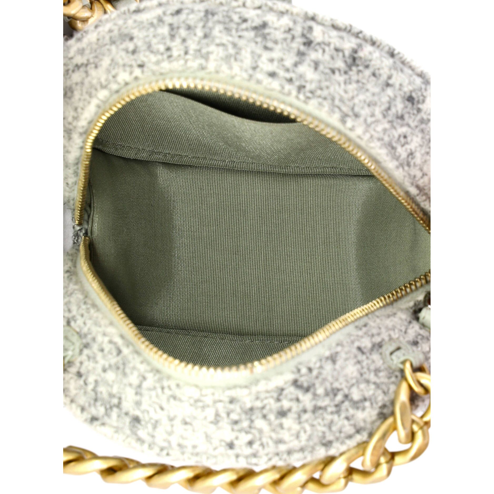 Chanel 19 Round Clutch with Chain Size ONE SIZE - 5 Thumbnail