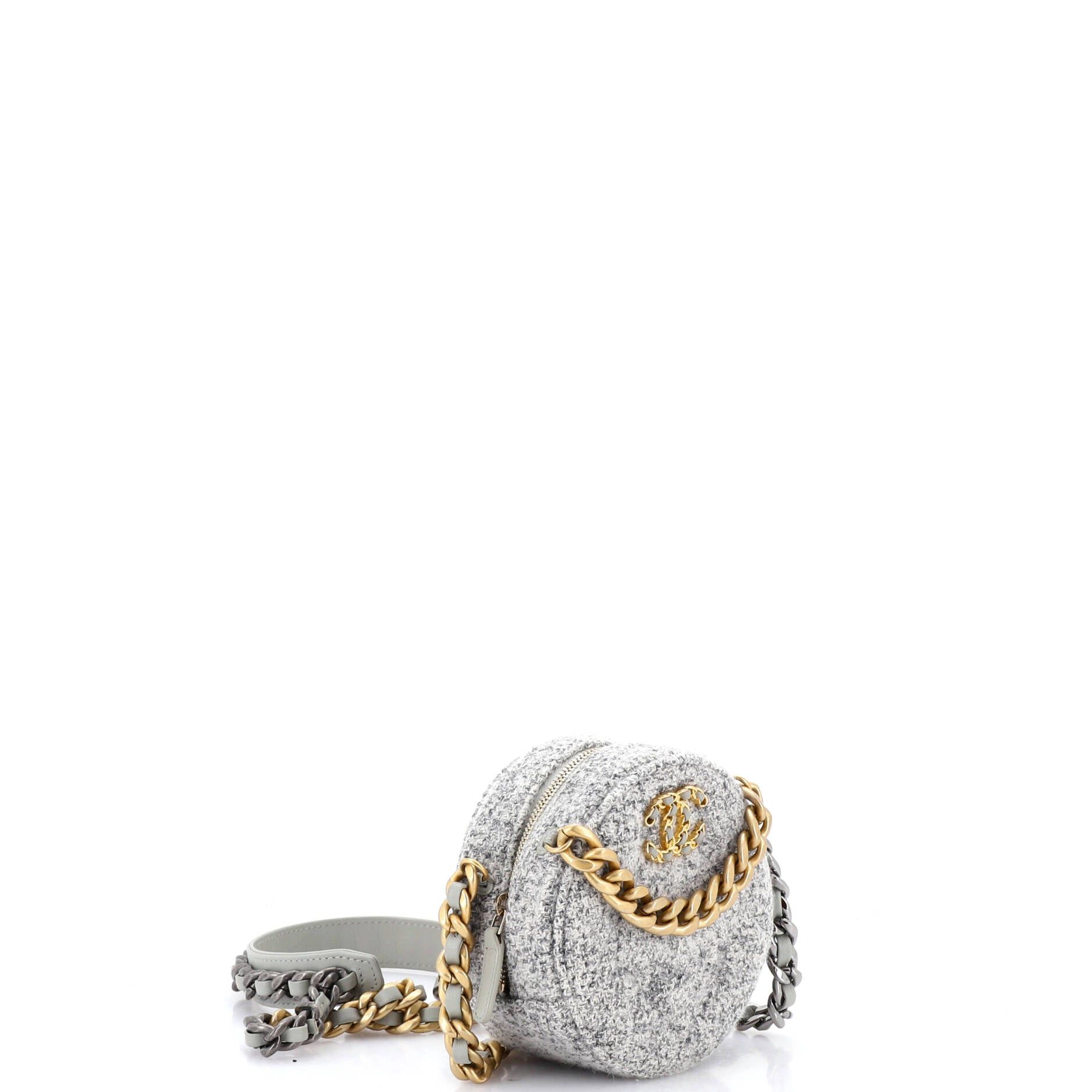 Chanel 19 Round Clutch with Chain Size ONE SIZE - 2 Thumbnail