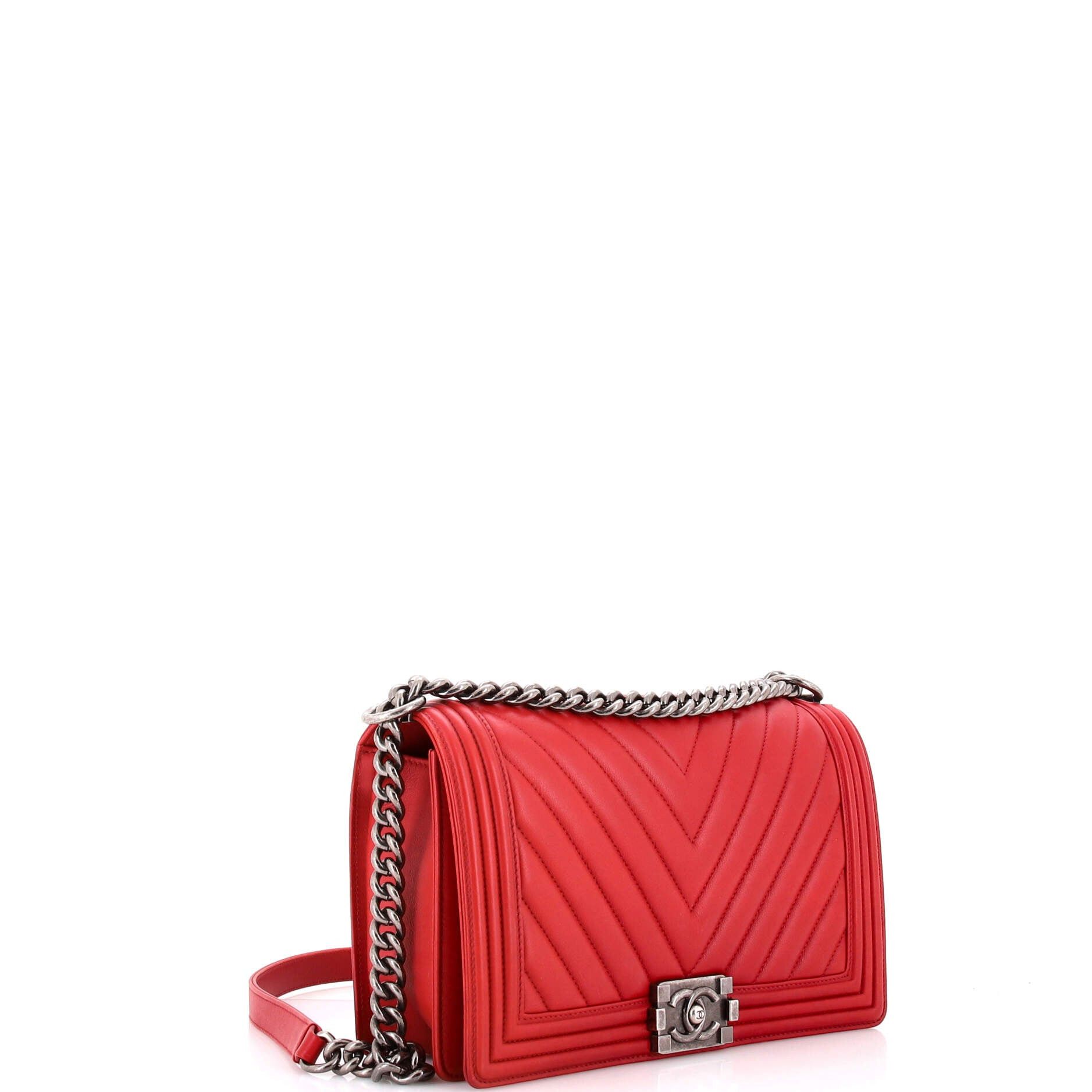 Chanel Boy Flap Bag Size ONE SIZE - 2 Thumbnail
