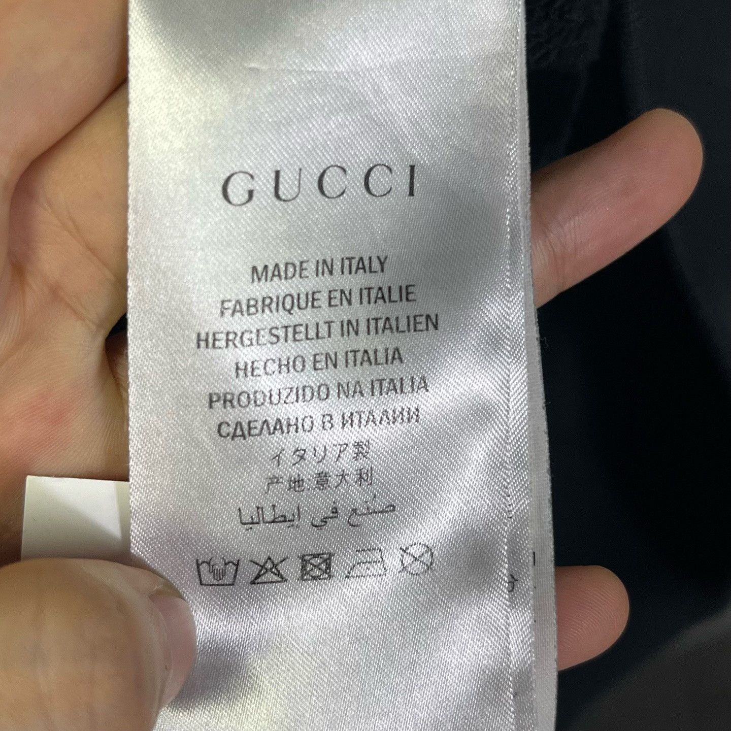 Gucci Gucci Iridescent Logo Hoodie Size L Size US L / EU 52-54 / 3 - 4 Thumbnail