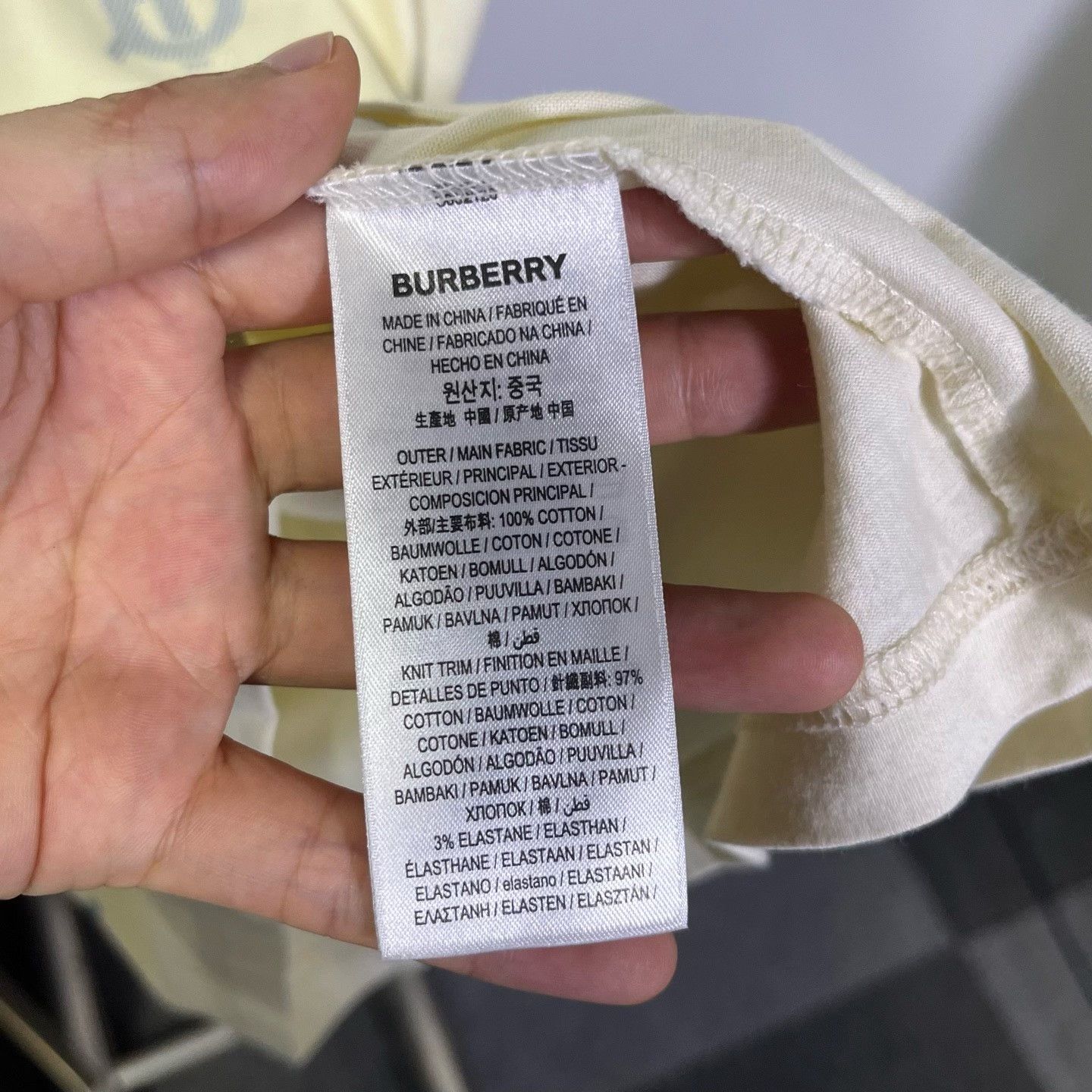 Burberry Burberry Monogram Print T-Shirt Size S Size S / US 4 / IT 40 - 4 Thumbnail