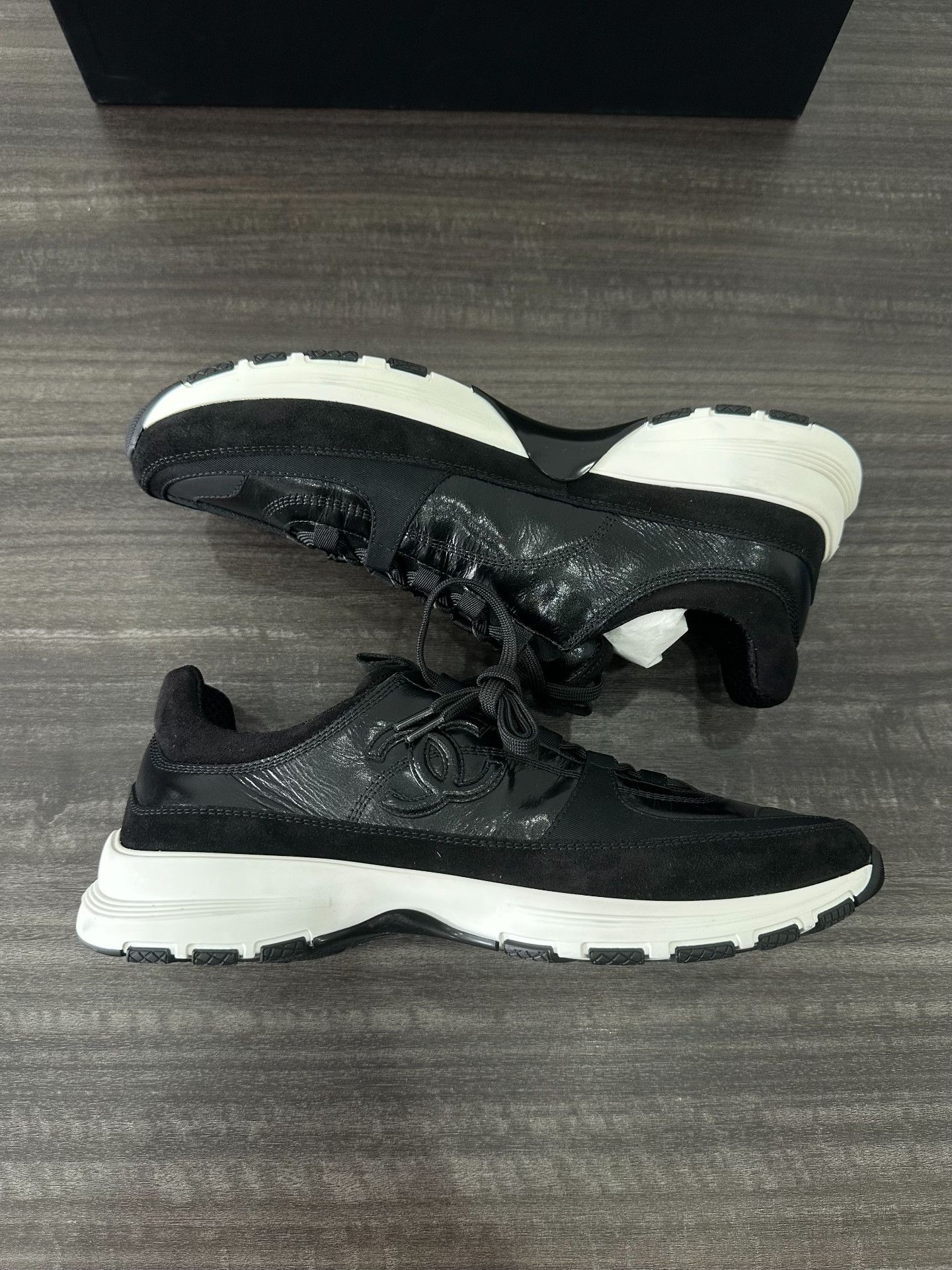 Chanel Chanel Black Lowtop Sneakers 10 Men Size US 10 / EU 43 - 5 Thumbnail