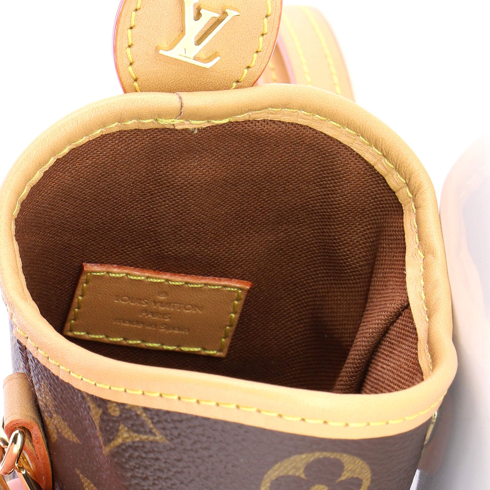 Louis Vuitton Fold Me Pouch Size ONE SIZE - 6 Thumbnail