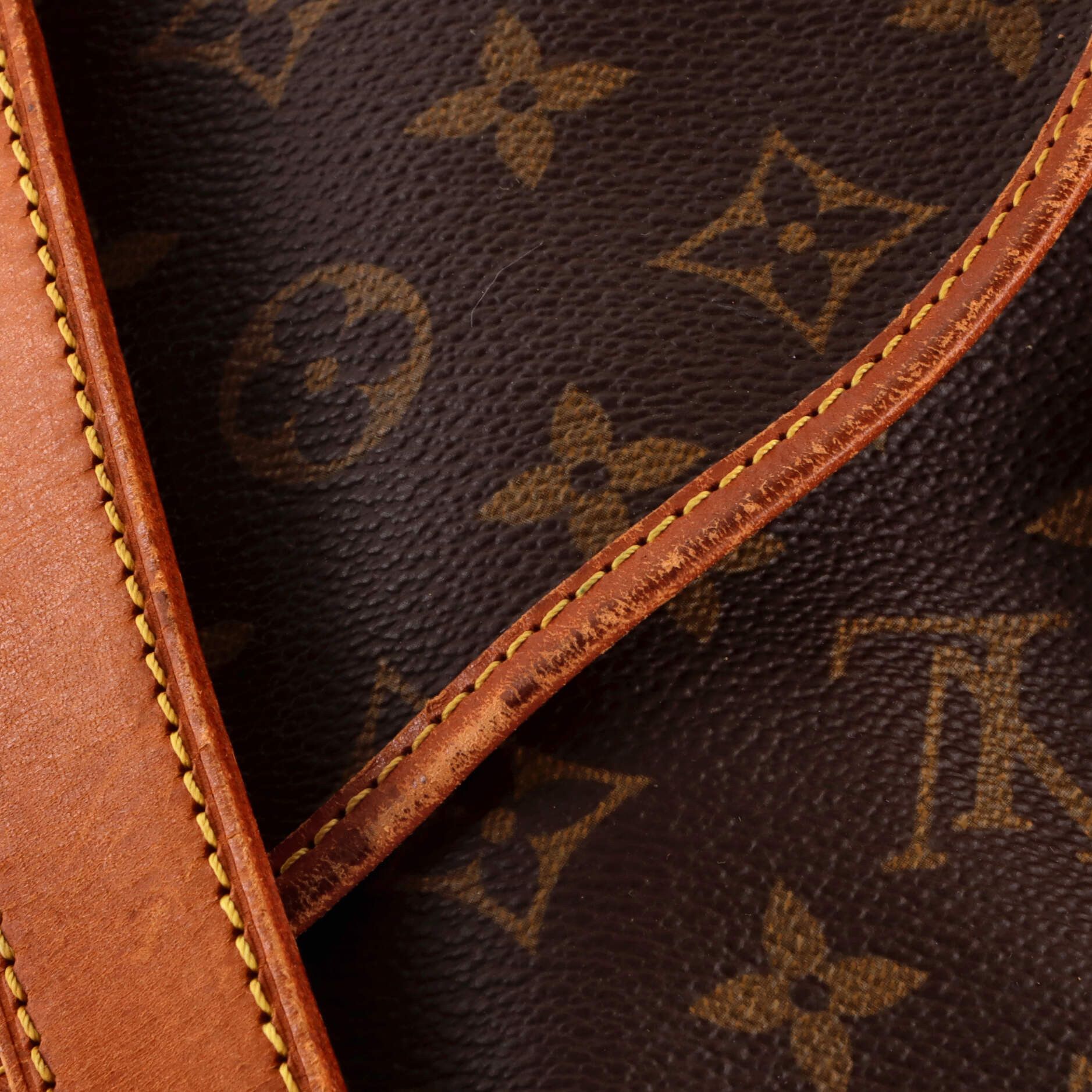 Louis Vuitton Saumur Handbag Size ONE SIZE - 8 Thumbnail