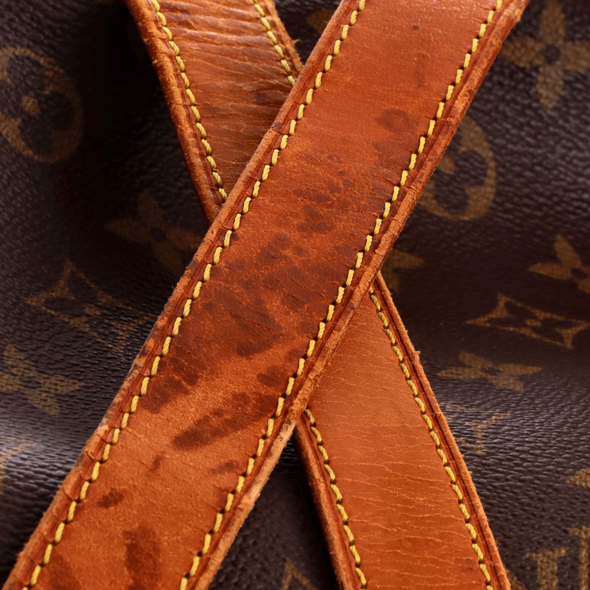 Louis Vuitton Saumur Handbag Size ONE SIZE - 7 Thumbnail