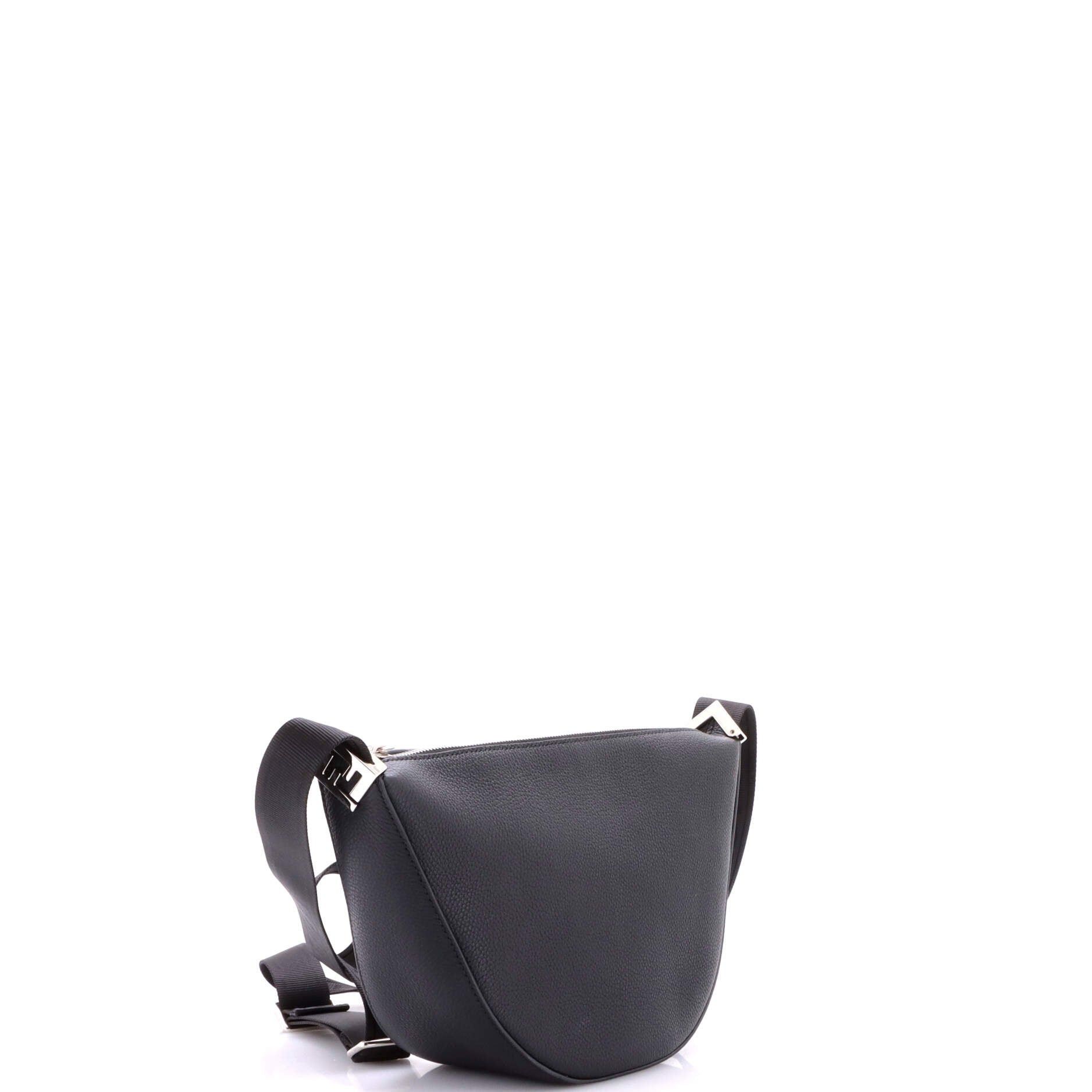 Fendi Melon Shoulder Bag Size ONE SIZE - 2 Thumbnail