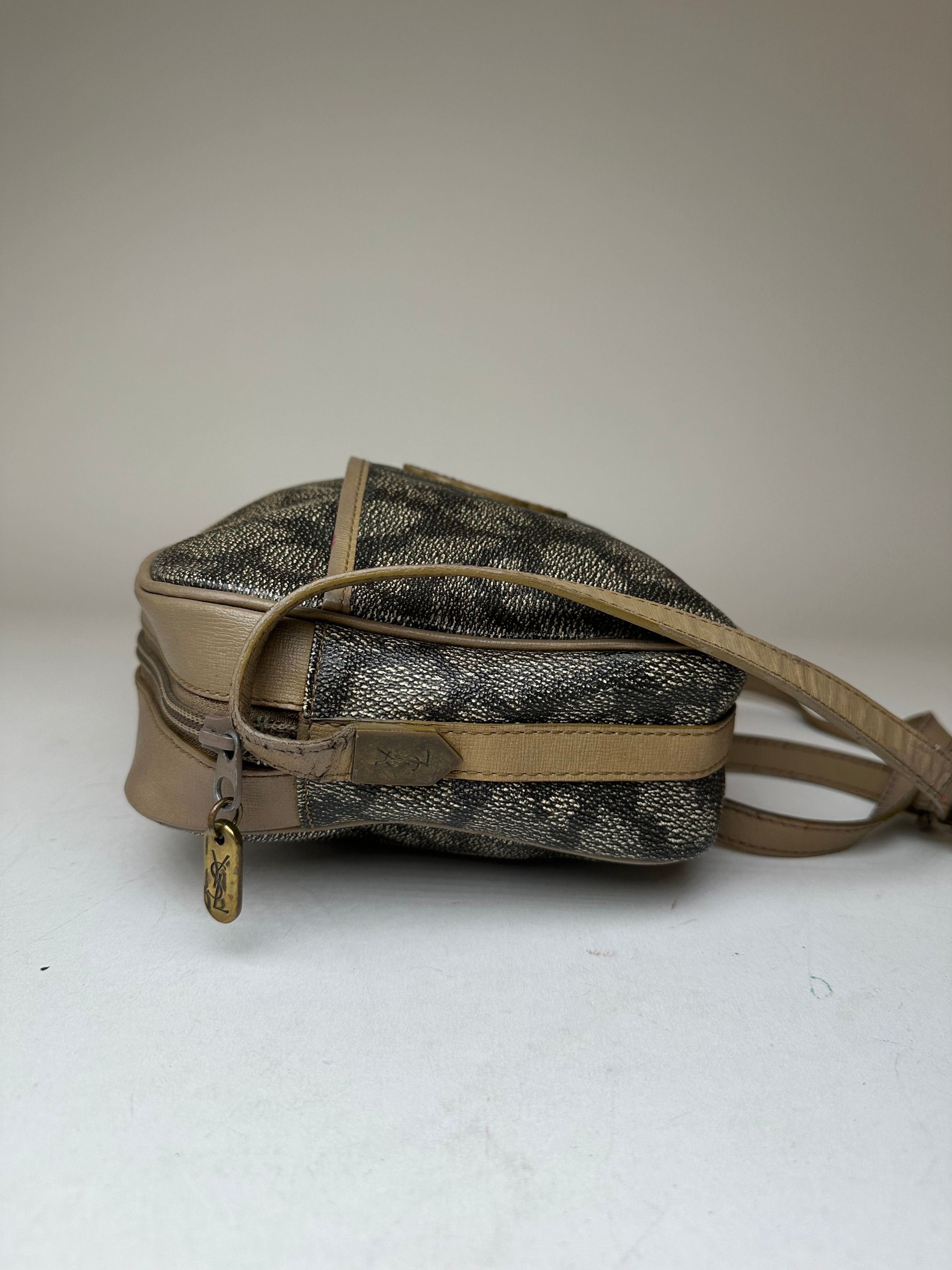 Other Vintage Yves Saint Laurent Leather Shoulder Bag Black Grey B Size ONE SIZE - 7 Thumbnail