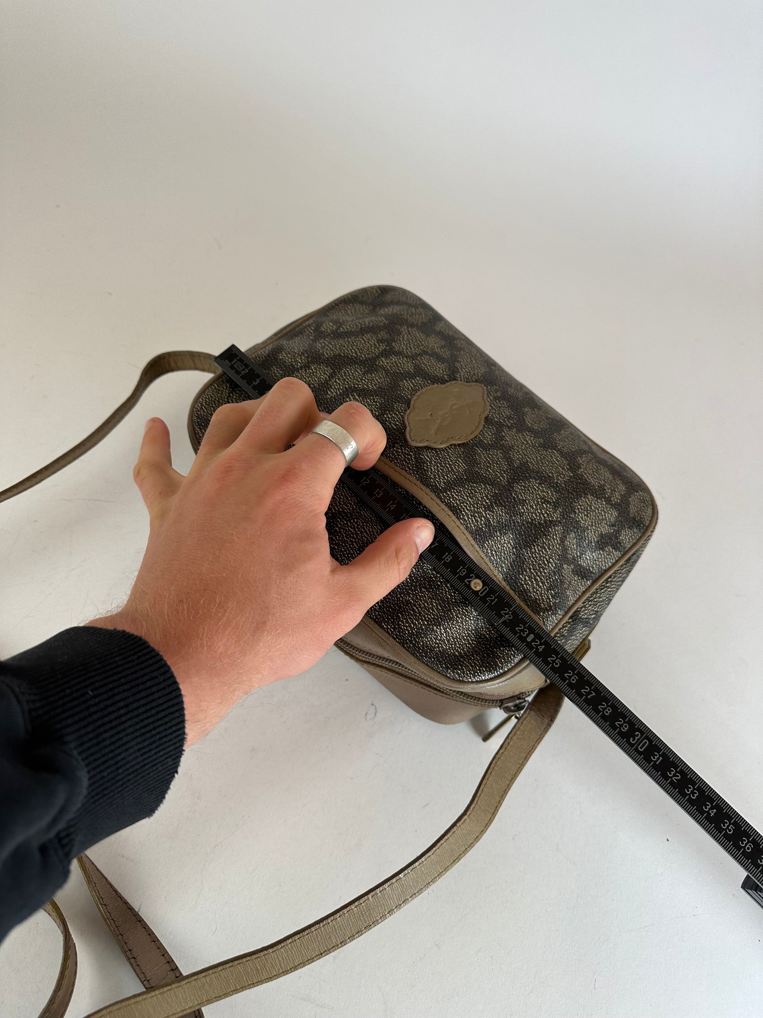 Other Vintage Yves Saint Laurent Leather Shoulder Bag Black Grey B Size ONE SIZE - 11 Thumbnail