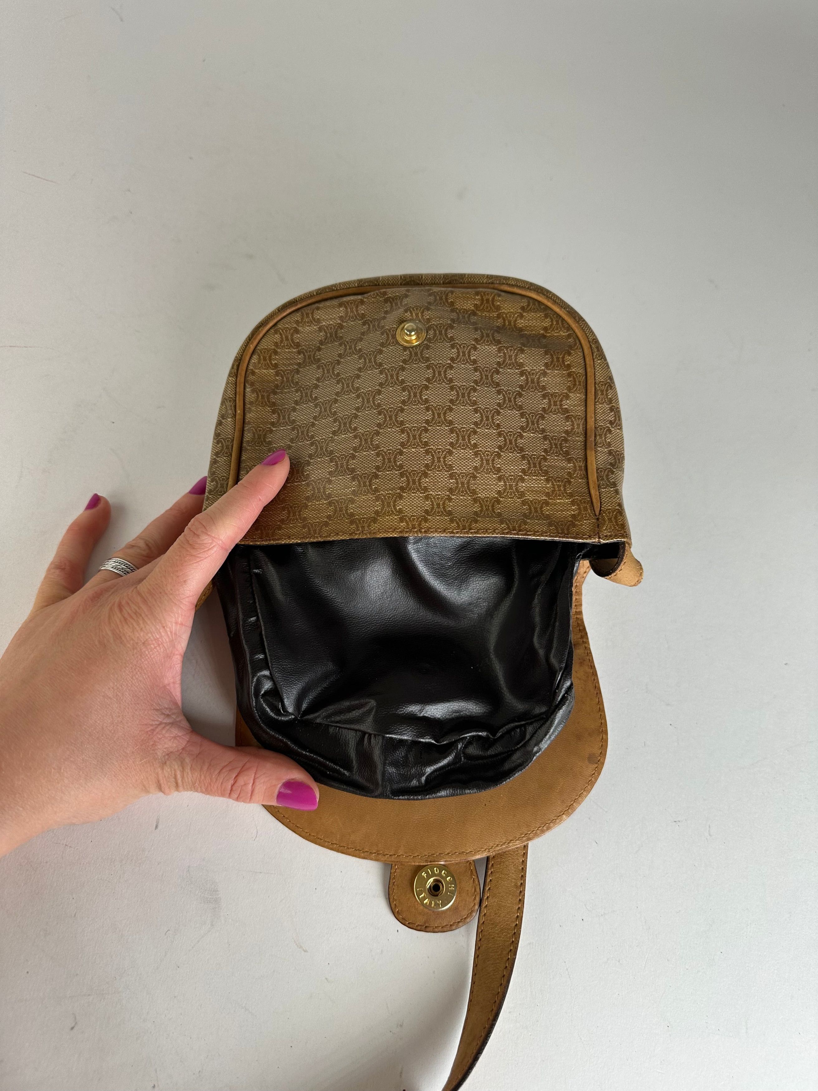 Celine Vintage Paris Leather Triomphe Mini Crossbody Bag Brown Size ONE SIZE - 3 Thumbnail