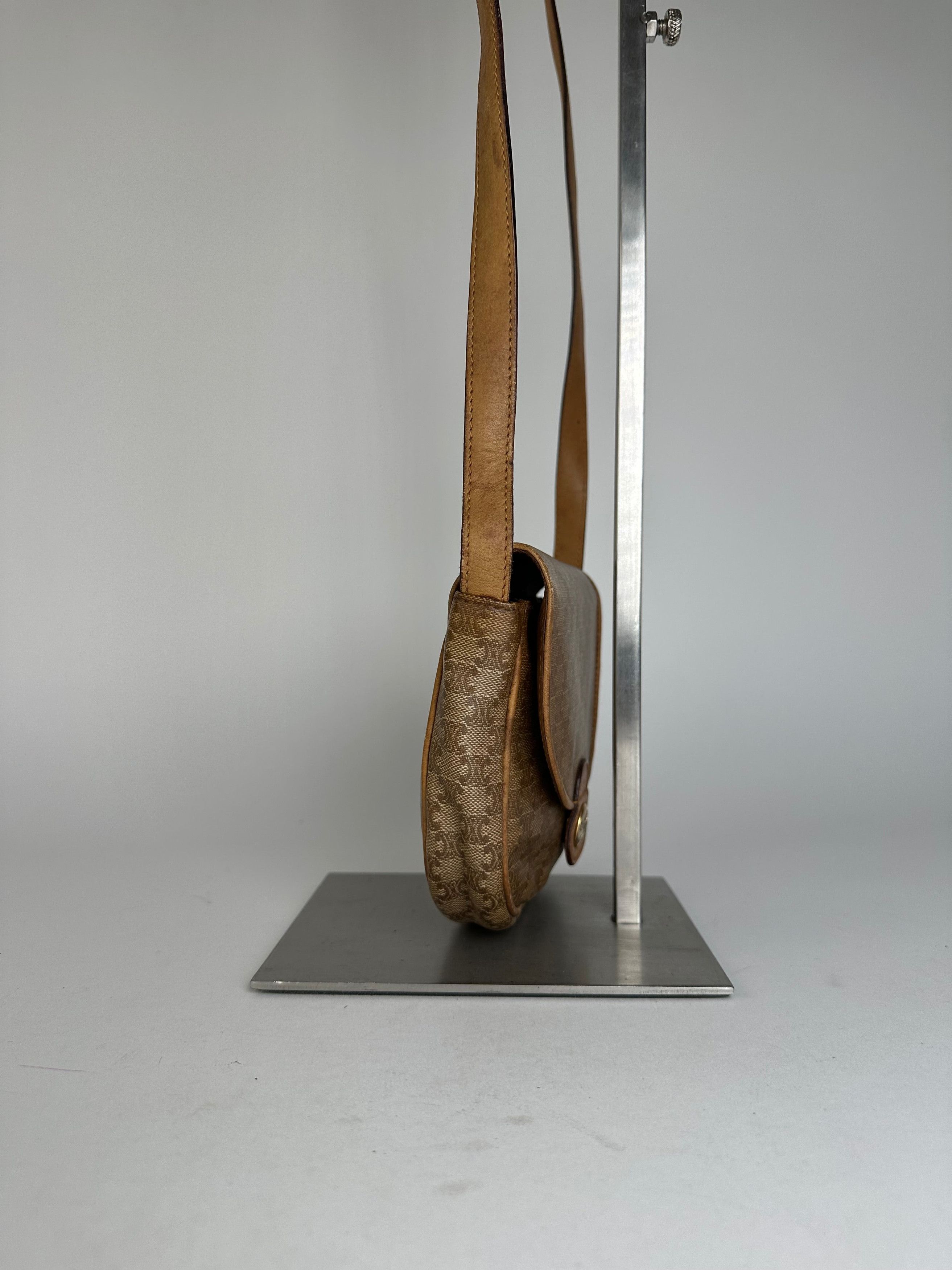 Celine Vintage Paris Leather Triomphe Mini Crossbody Bag Brown Size ONE SIZE - 8 Thumbnail