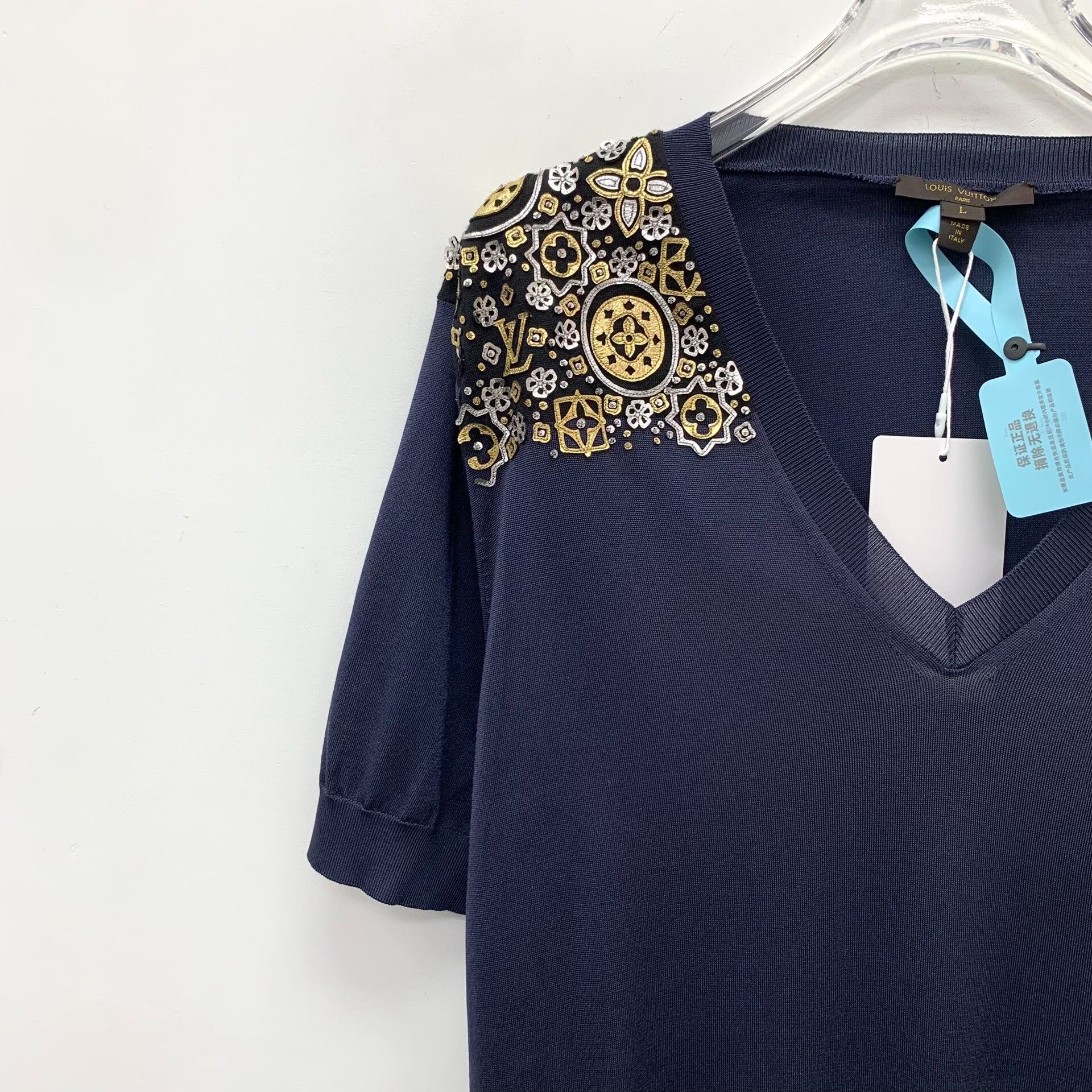 Louis Vuitton Louis Vuitton Beaded Shoulder Monogram Knit Top L Size L / US 10 / IT 46 - 3 Thumbnail