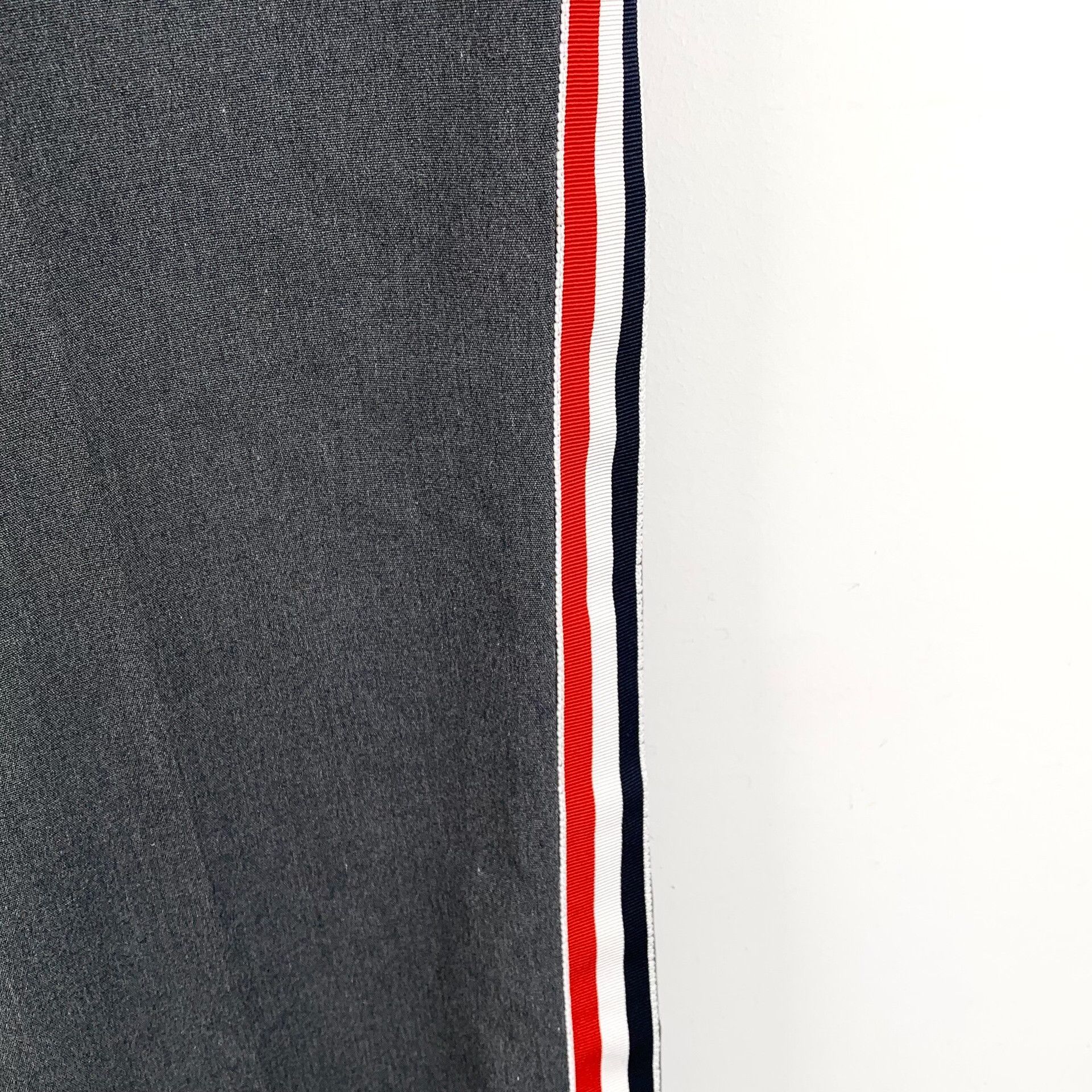 Thom Browne Thom Browne Tricolor Stripe Trousers Size 1 Size US 30 / EU 46 - 4 Thumbnail