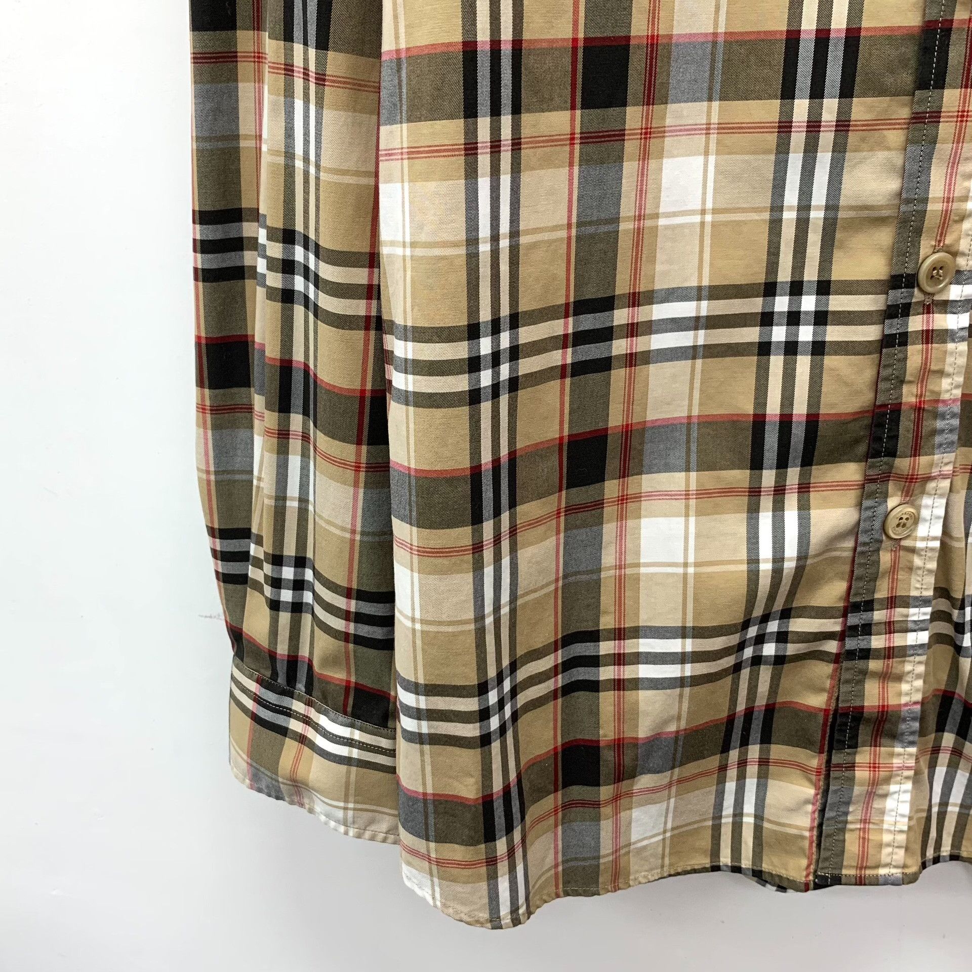 Burberry Burberry Classic Check Long Sleeve Shirt Size L Size US L / EU 52-54 / 3 - 4 Thumbnail