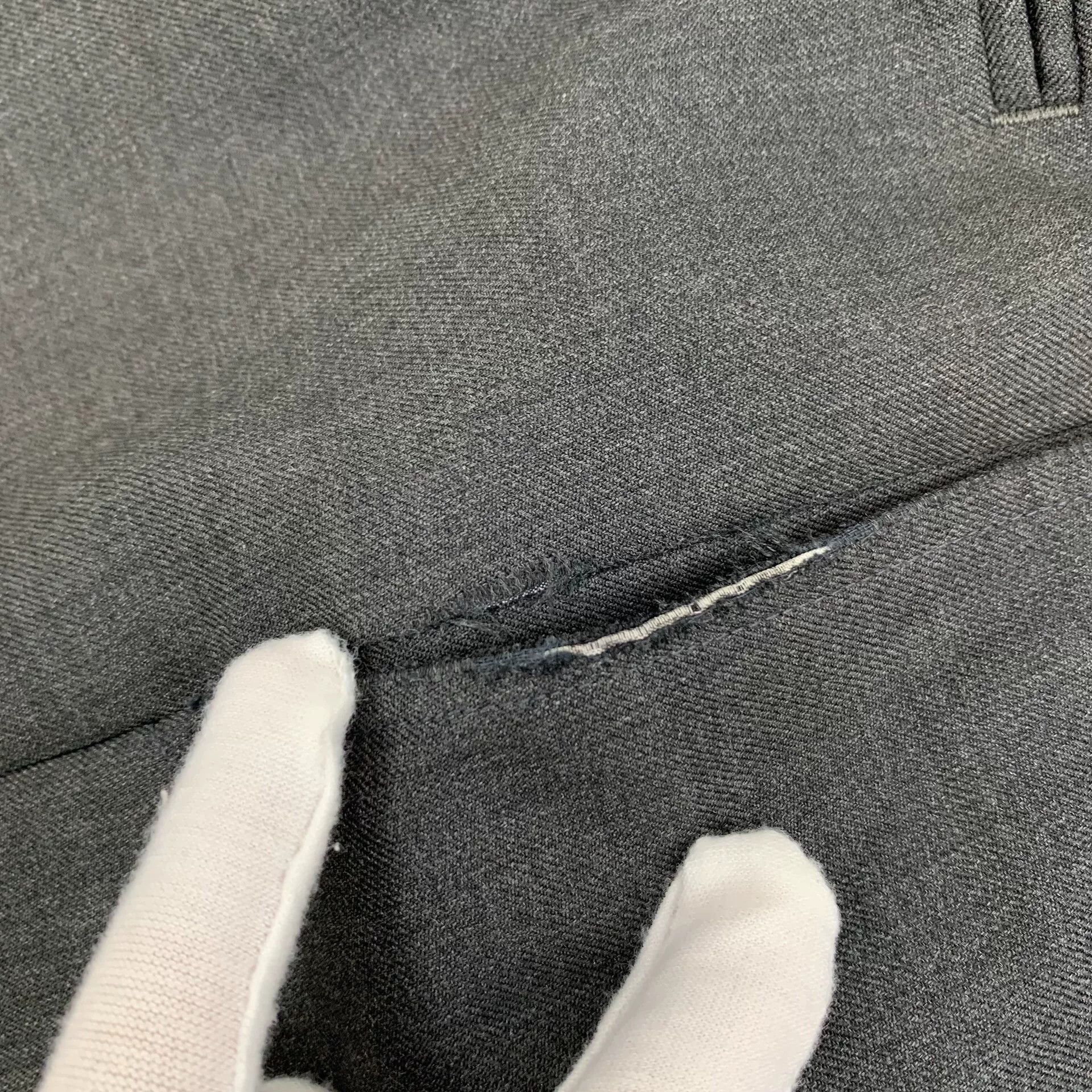 Thom Browne Thom Browne Gray Wool Trousers Size 0 Size US 30 / EU 46 - 9 Thumbnail