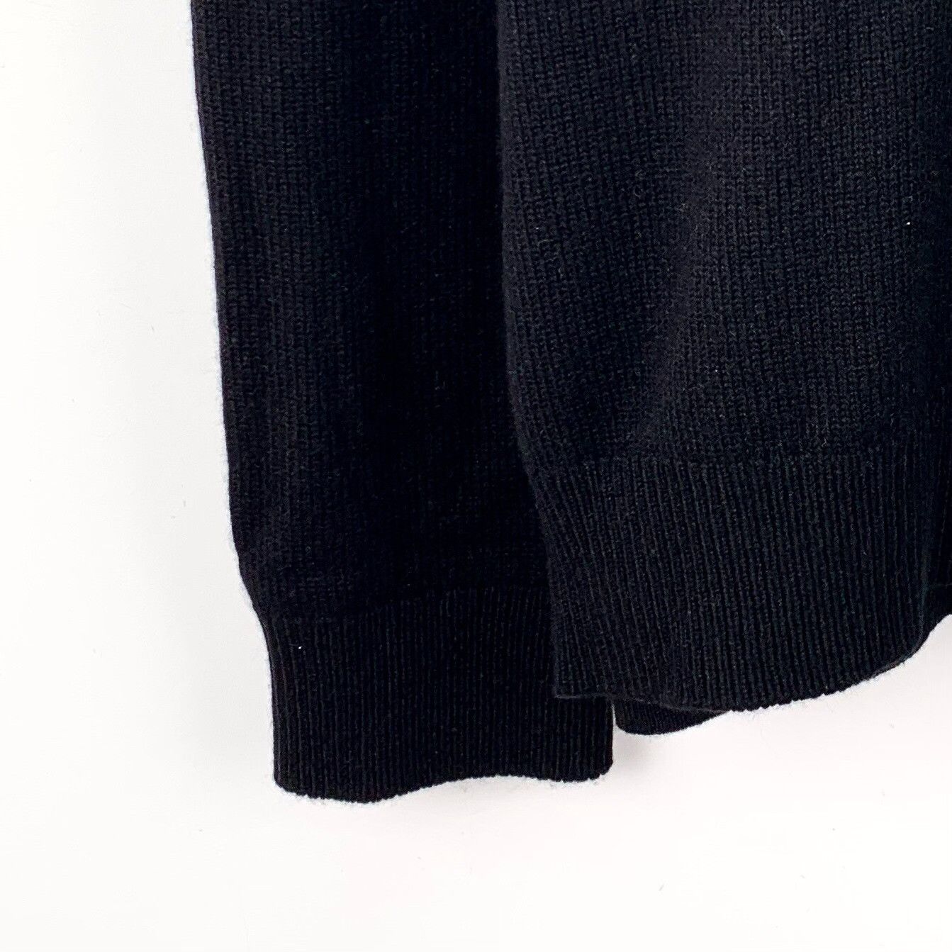 Louis Vuitton Louis Vuitton Monogram Back Cashmere Sweater L Size US L / EU 52-54 / 3 - 4 Thumbnail