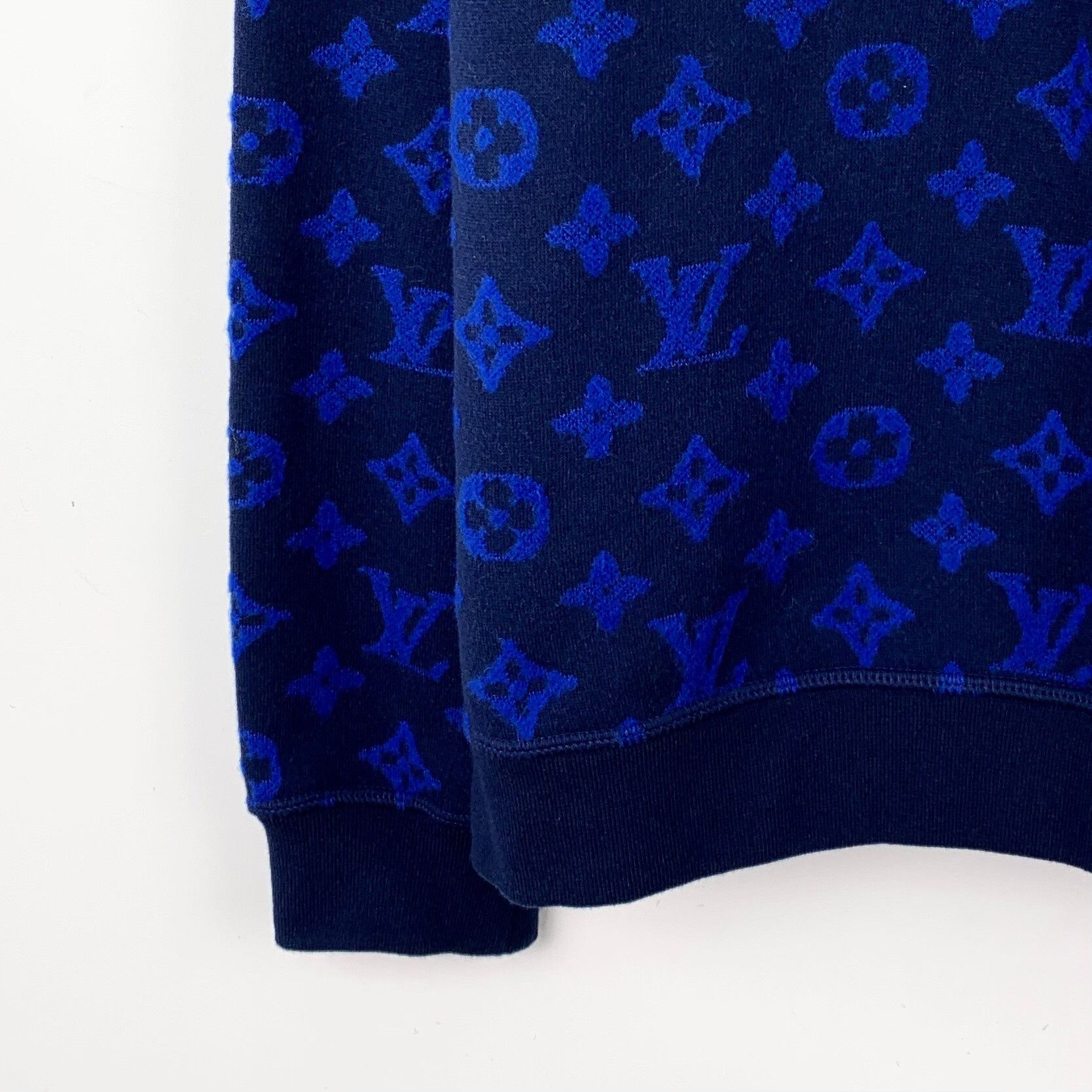 Louis Vuitton Louis Vuitton Monogram Sweatshirt US M Size US M / EU 48-50 / 2 - 4 Thumbnail