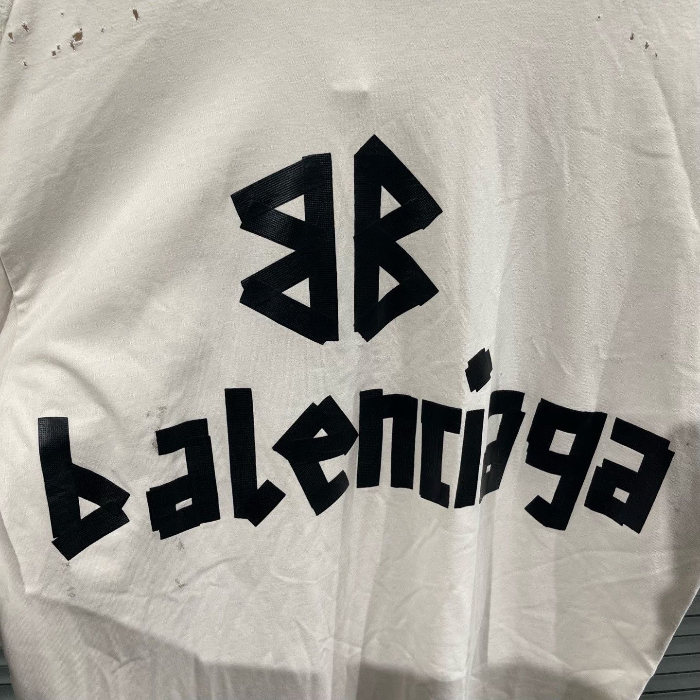 Balenciaga Balenciaga Tape Logo Distressed T-Shirt S Size US S / EU 44-46 / 1 - 5 Thumbnail