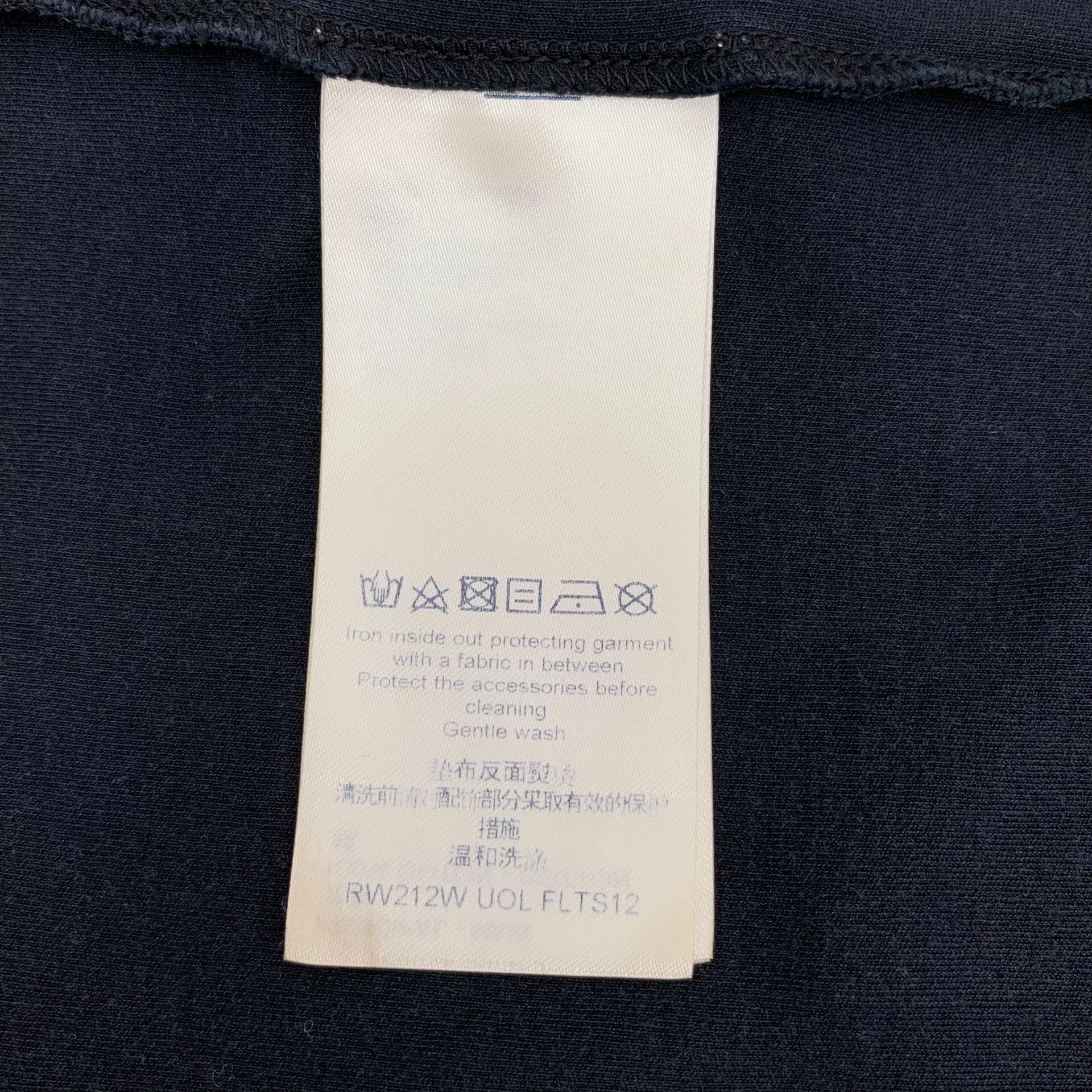 Louis Vuitton Louis Vuitton Logo Print Contrast Collar T-Shirt Size L Size US L / EU 52-54 / 3 - 7 Thumbnail