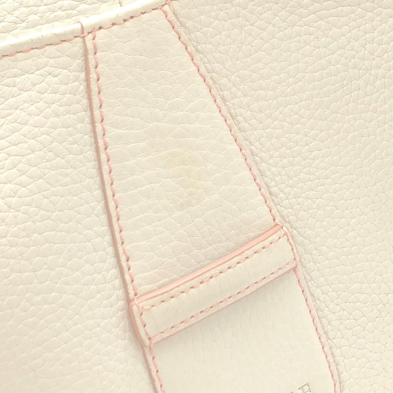 Loewe Loewe Loewe Senda Leather Bag Leather Shoulder Bag DUTY FREE for USA Size ONE SIZE - 3 Thumbnail