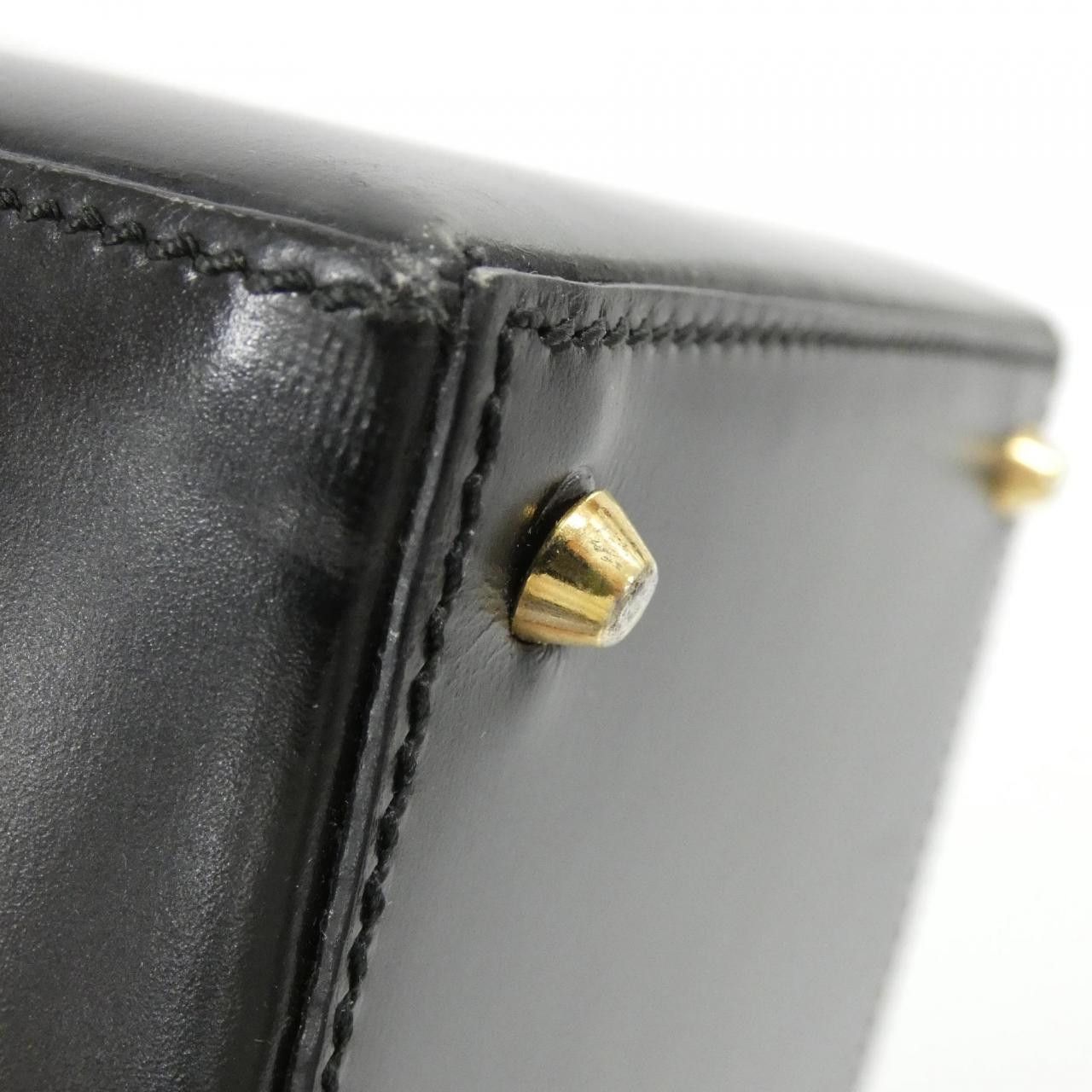 Loewe Loewe Loewe Leather Handbag Leather Handbag DUTY FREE for USA Size ONE SIZE - 4 Thumbnail