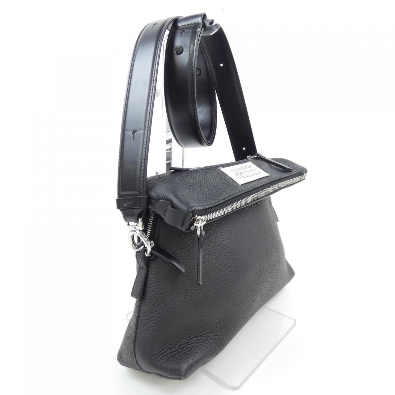 Maison Margiela Maison Margiela Maison Margiela 5AC Deerskin Shoulder Bag Leather Shoulder Bag SB1WG0003 DUTY FREE for USA Size ONE SIZE - 2 Thumbnail