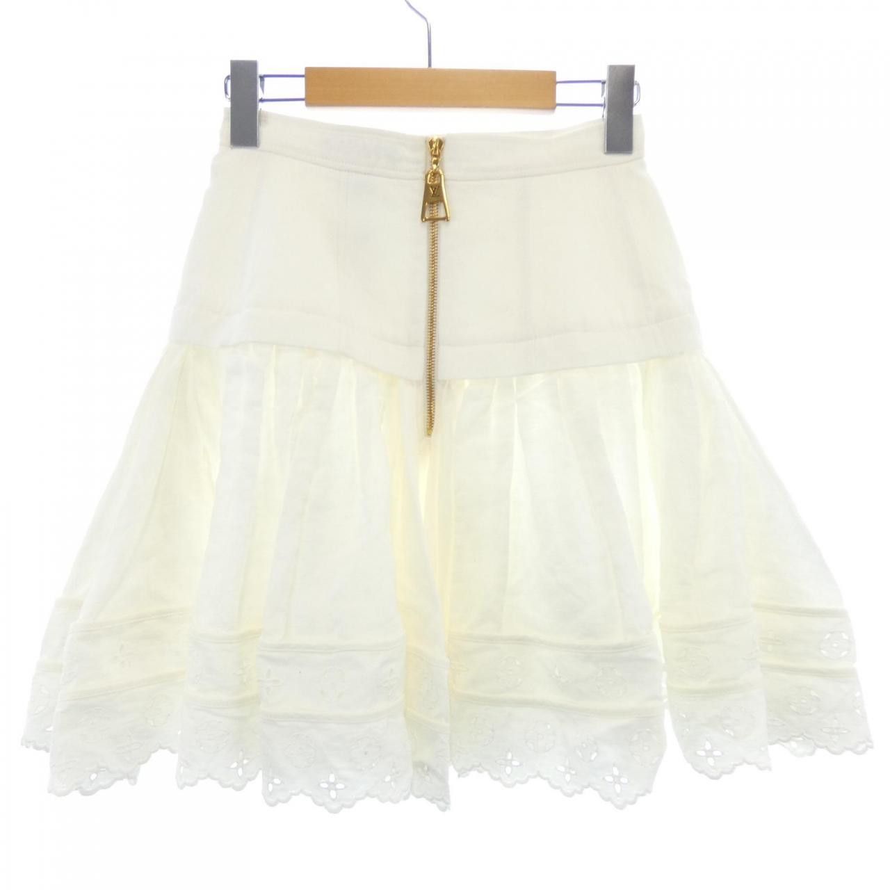 Louis Vuitton Louis Vuitton Louis Vuitton Broderie Anglaise Monogram Ruffle Skirt Textile Skirts FNJB01O92 DUTY FREE for USA Size ONE SIZE - 2 Thumbnail