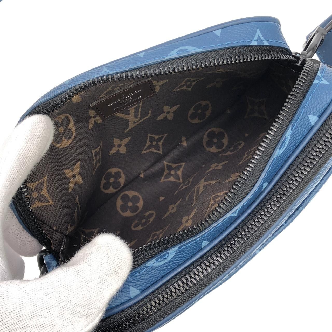 Louis Vuitton Louis Vuitton Louis Vuitton Monogram Tone Alpha Shoulder Bag Textile Shoulder Bag M82801 DUTY FREE for USA Size ONE SIZE - 7 Thumbnail