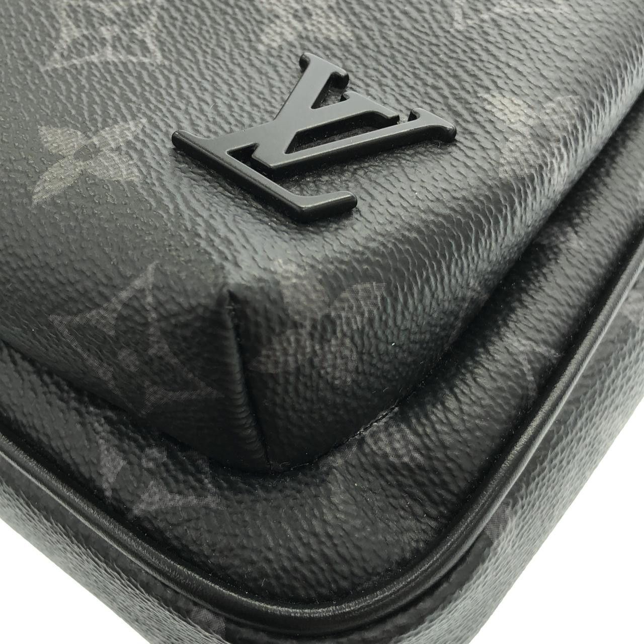 Louis Vuitton Louis Vuitton Louis Vuitton Avenue Slingbag Monogram Eclipse Shoulder Bag Textile Shoulder Bag M47137 DUTY FREE for USA Size ONE SIZE - 5 Thumbnail