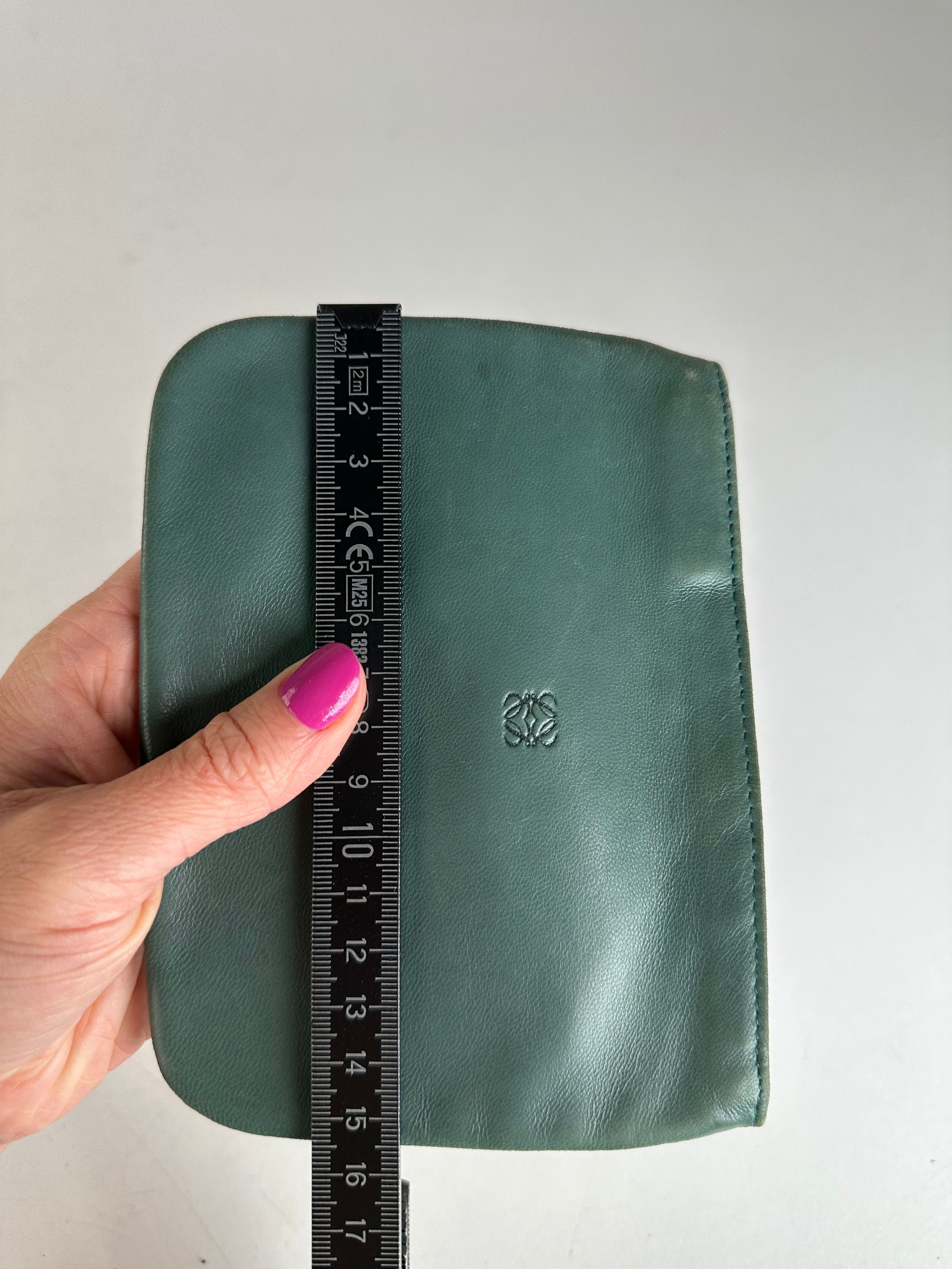 Loewe Vintage Leather Clutch Green Size ONE SIZE - 5 Thumbnail