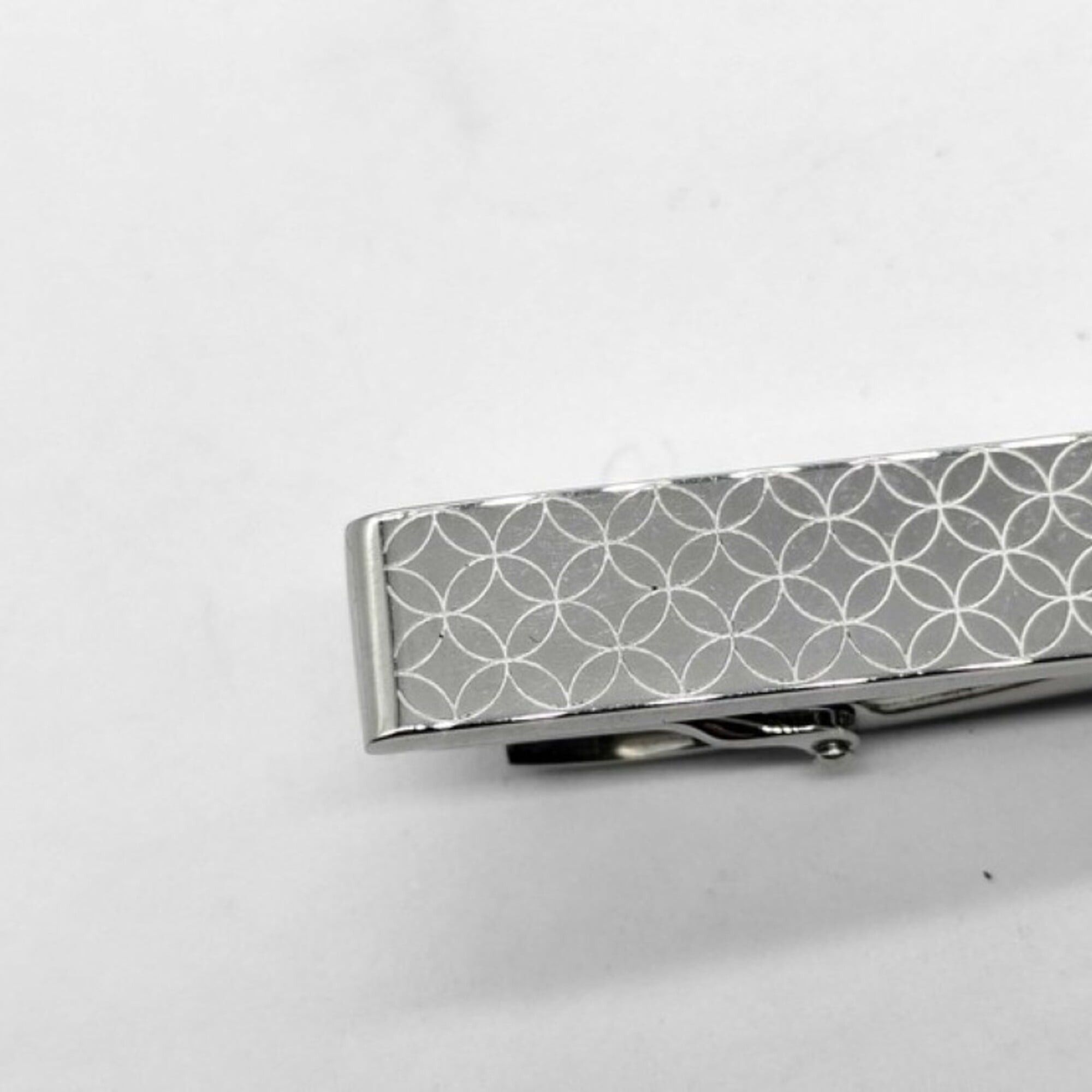 Louis Vuitton Louis Vuitton Tie Clip, Cravat Champs-Élysées, M65042, Silver Metal, Men's Size ONE SIZE - 8 Thumbnail
