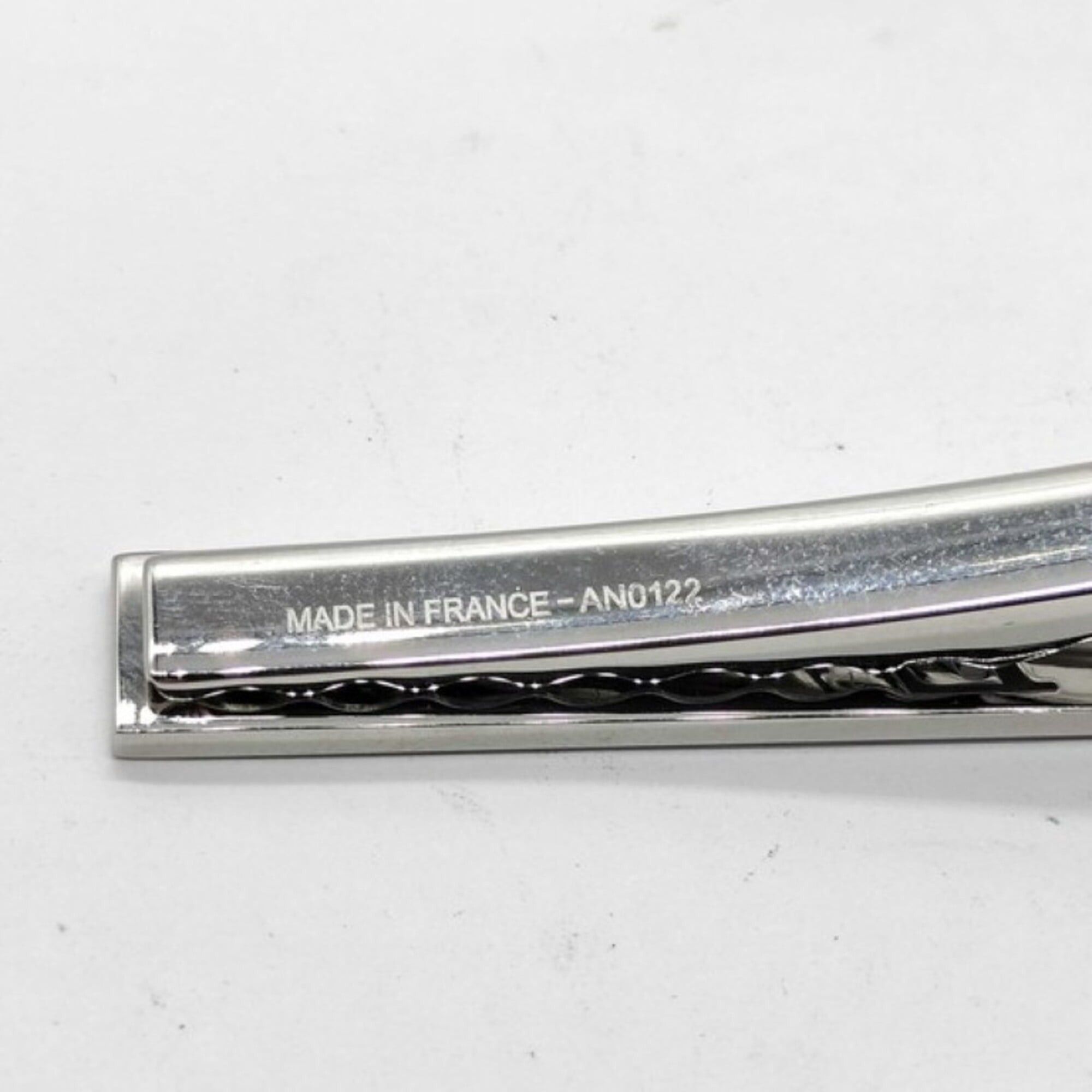 Louis Vuitton Louis Vuitton Tie Clip, Cravat Champs-Élysées, M65042, Silver Metal, Men's Size ONE SIZE - 4 Thumbnail
