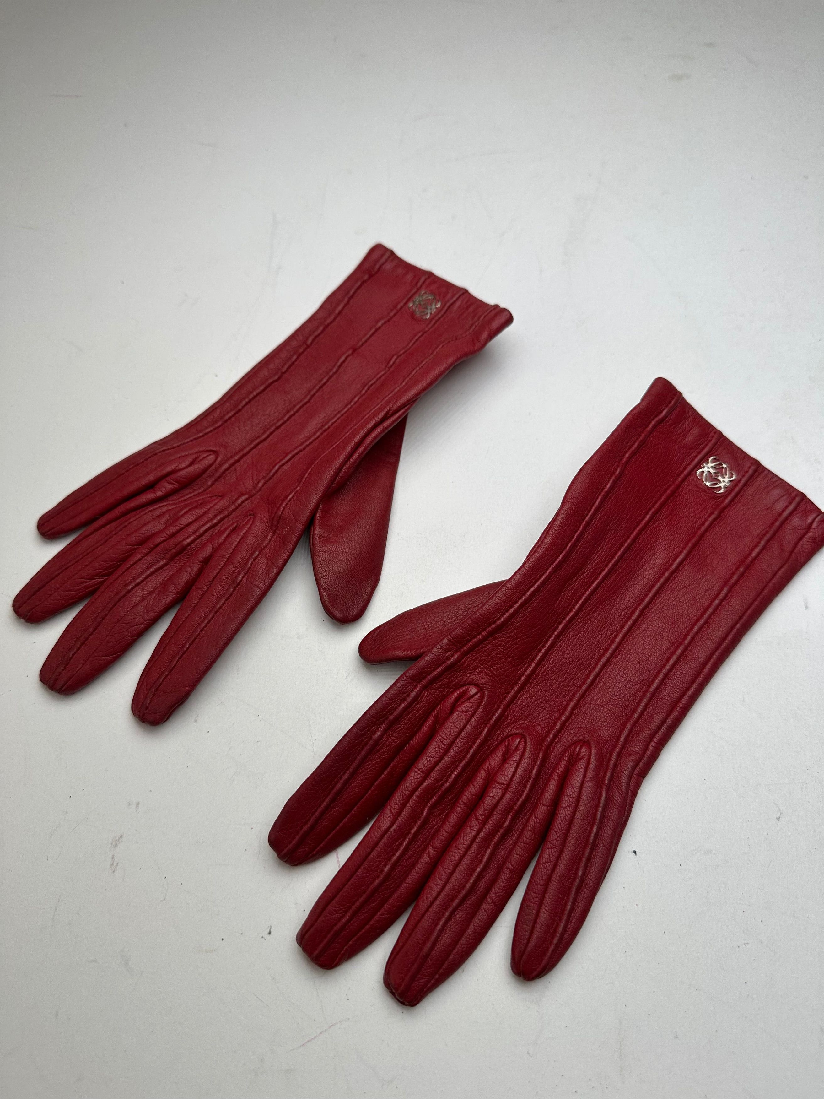 Loewe Vintage Leather Gloves Red Size ONE SIZE - 2 Thumbnail
