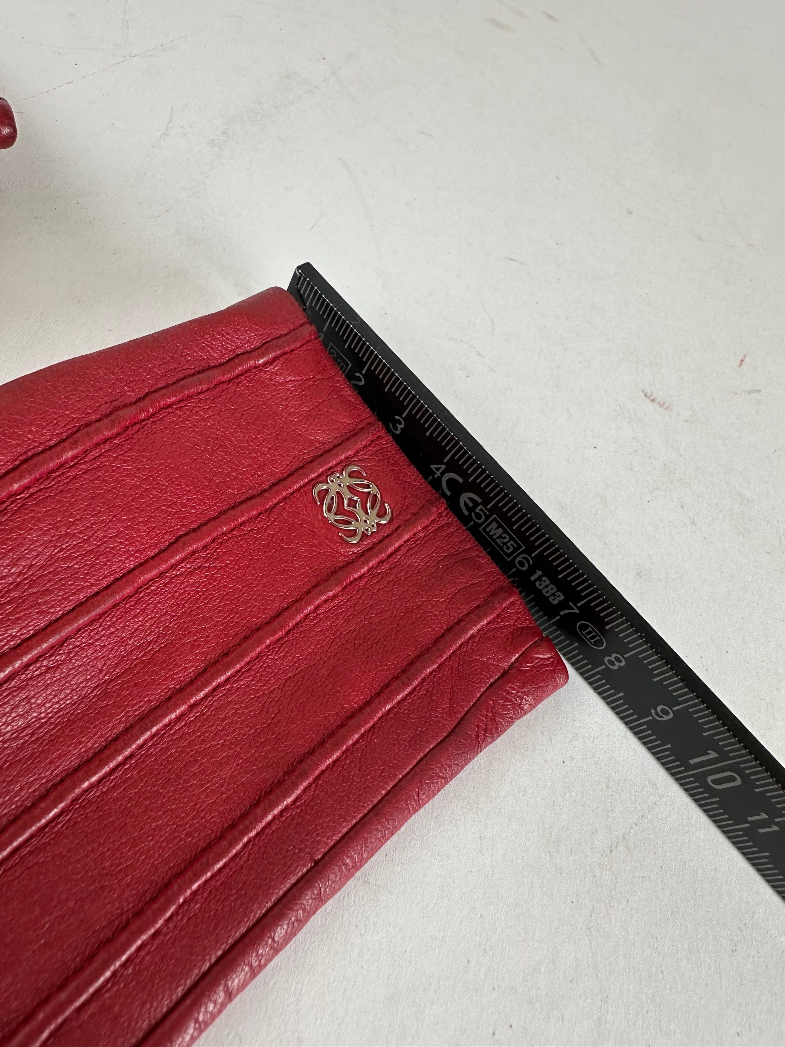 Loewe Vintage Leather Gloves Red Size ONE SIZE - 5 Thumbnail