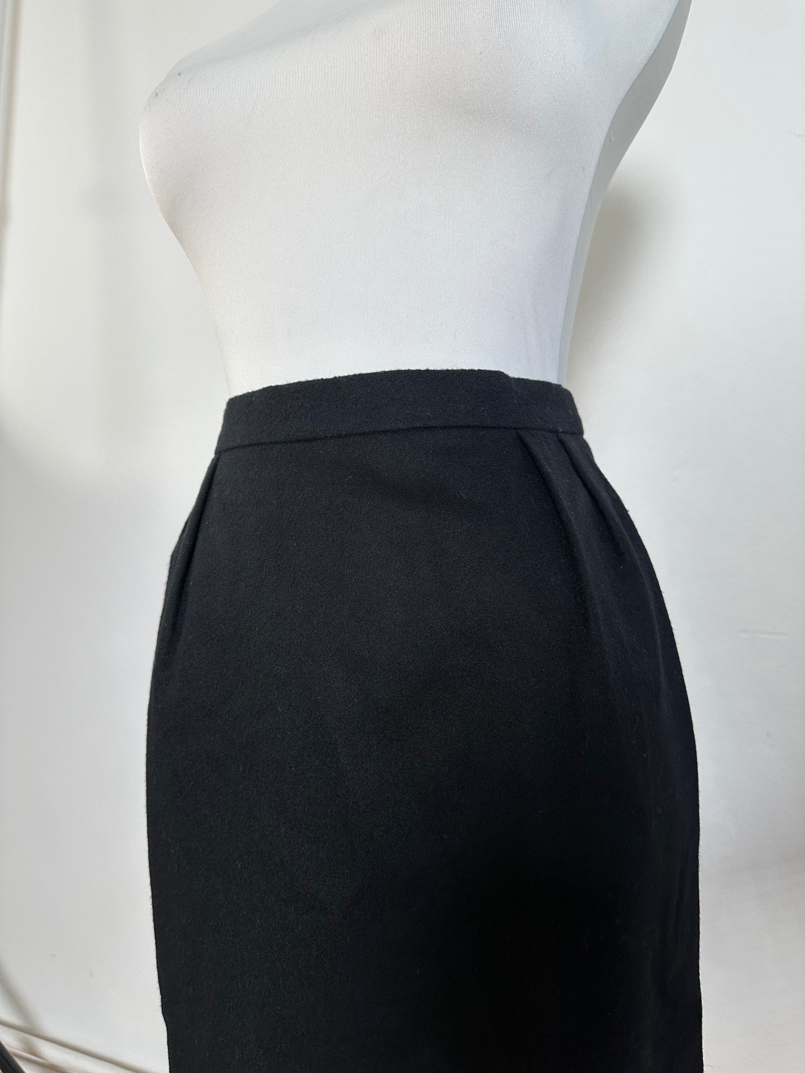 Celine Vintage Paris Wool Skirt Black 36/S Size 26" / US 2 / IT 38 - 6 Thumbnail