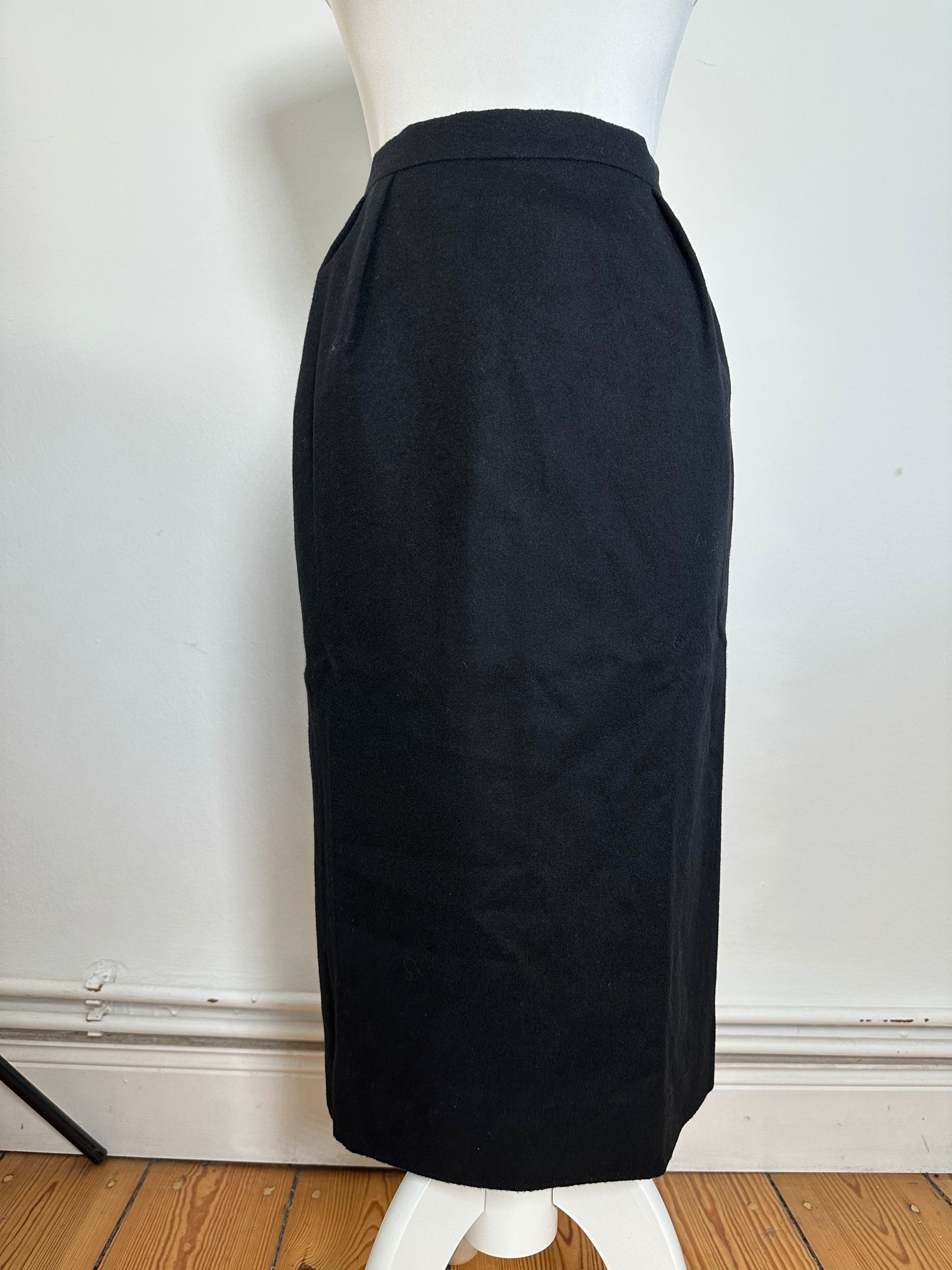 Celine Vintage Paris Wool Skirt Black 36/S Size 26" / US 2 / IT 38 - 12 Thumbnail