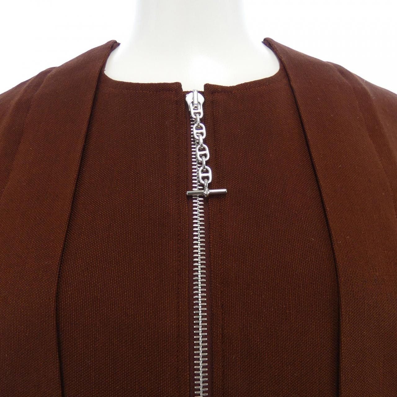 Hermes Hermes Hermes Chaine d’Ancre Long Vest Others Tops DUTY FREE for USA Size ONE SIZE - 5 Thumbnail