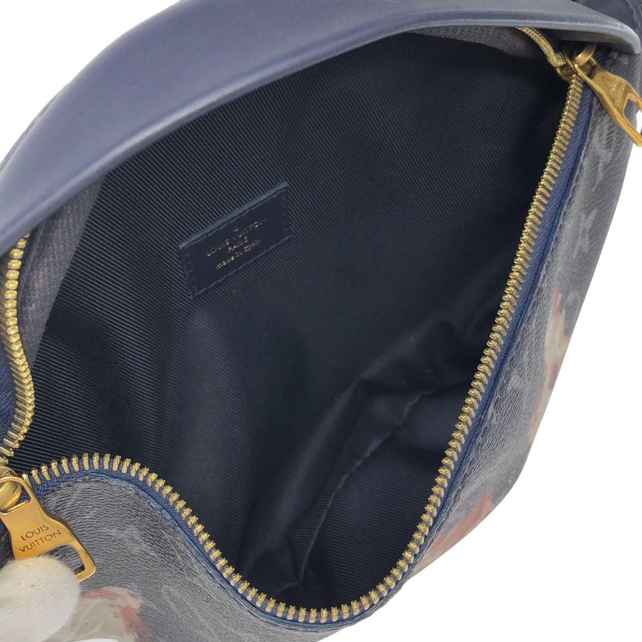 Louis Vuitton Louis Vuitton Louis Vuitton Monogram Discovery Bumbag Textile Belt Bag M23905 DUTY FREE for USA Size ONE SIZE - 8 Thumbnail