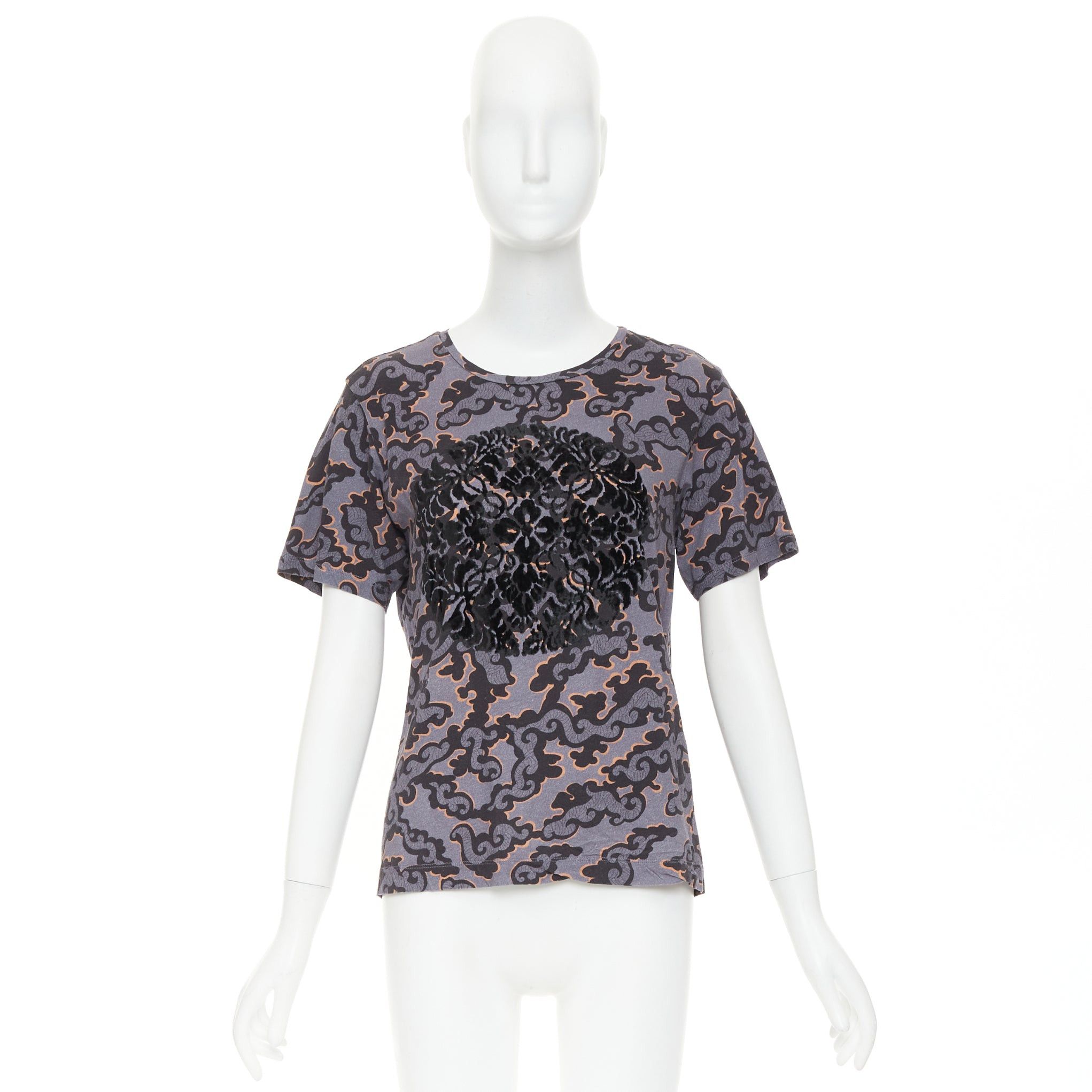 Dries Van Noten DRIES VAN NOTEN 2013 purple orange oriental cloud print felt applique tshirt S Size S / US 4 / IT 40 - 9 Thumbnail