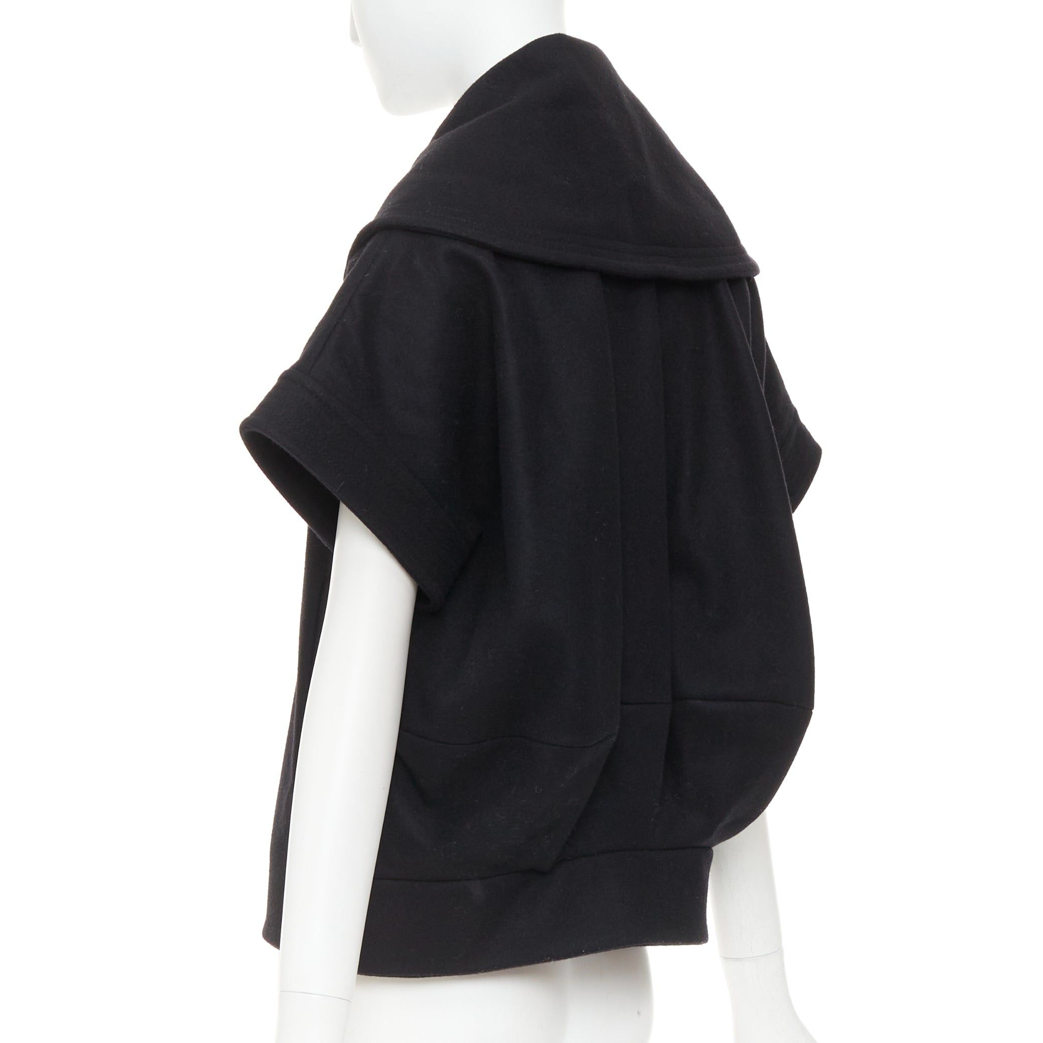 Stella McCartney STELLA MCCARTNEY 2005 black wool cashmere wide collar woven buttons short sleeve coat IT40 S Size S / US 4 / IT 40 - 6 Thumbnail